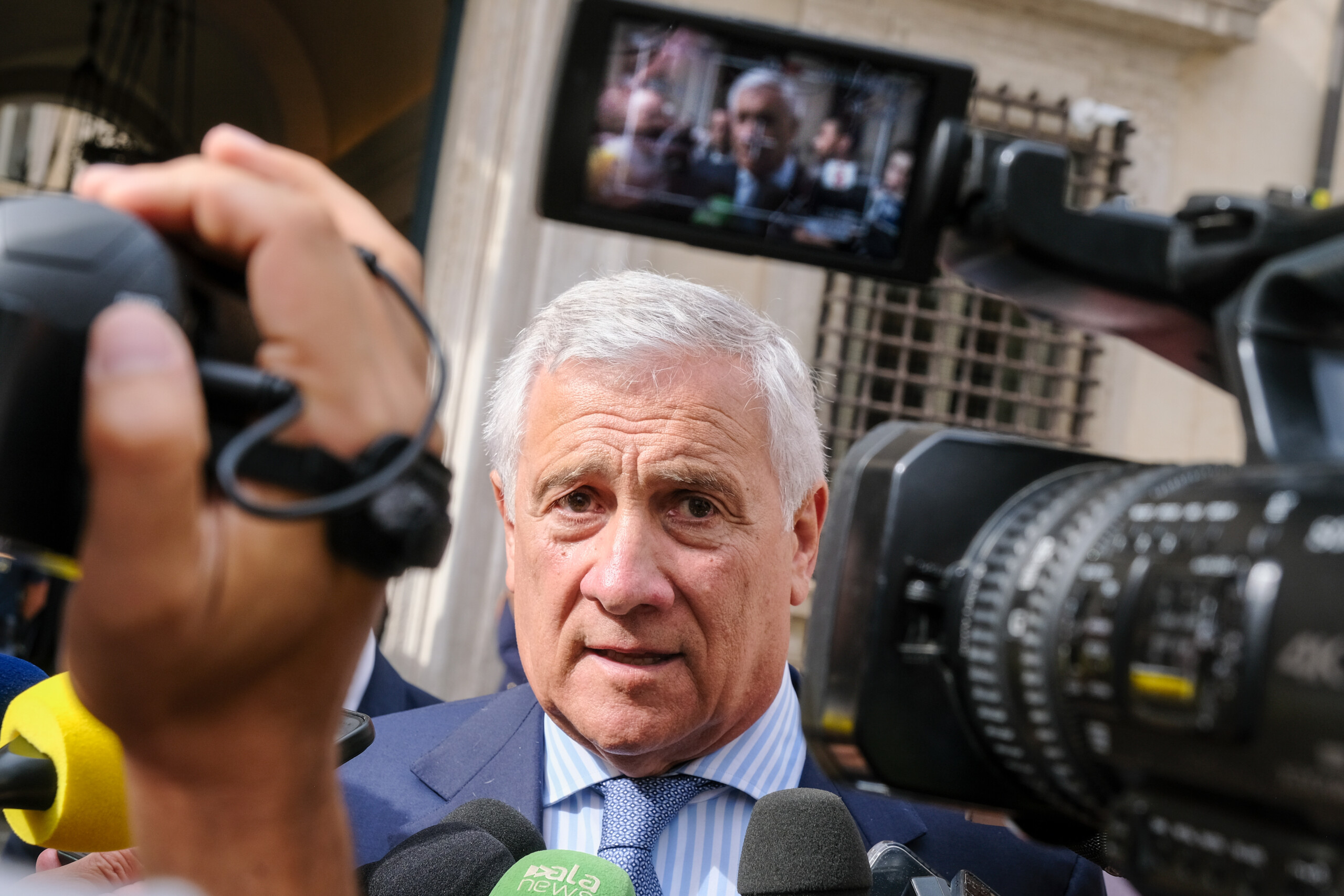 ukraine tajani not optimistic about a meeting between putin and zelensky in the near future scaled