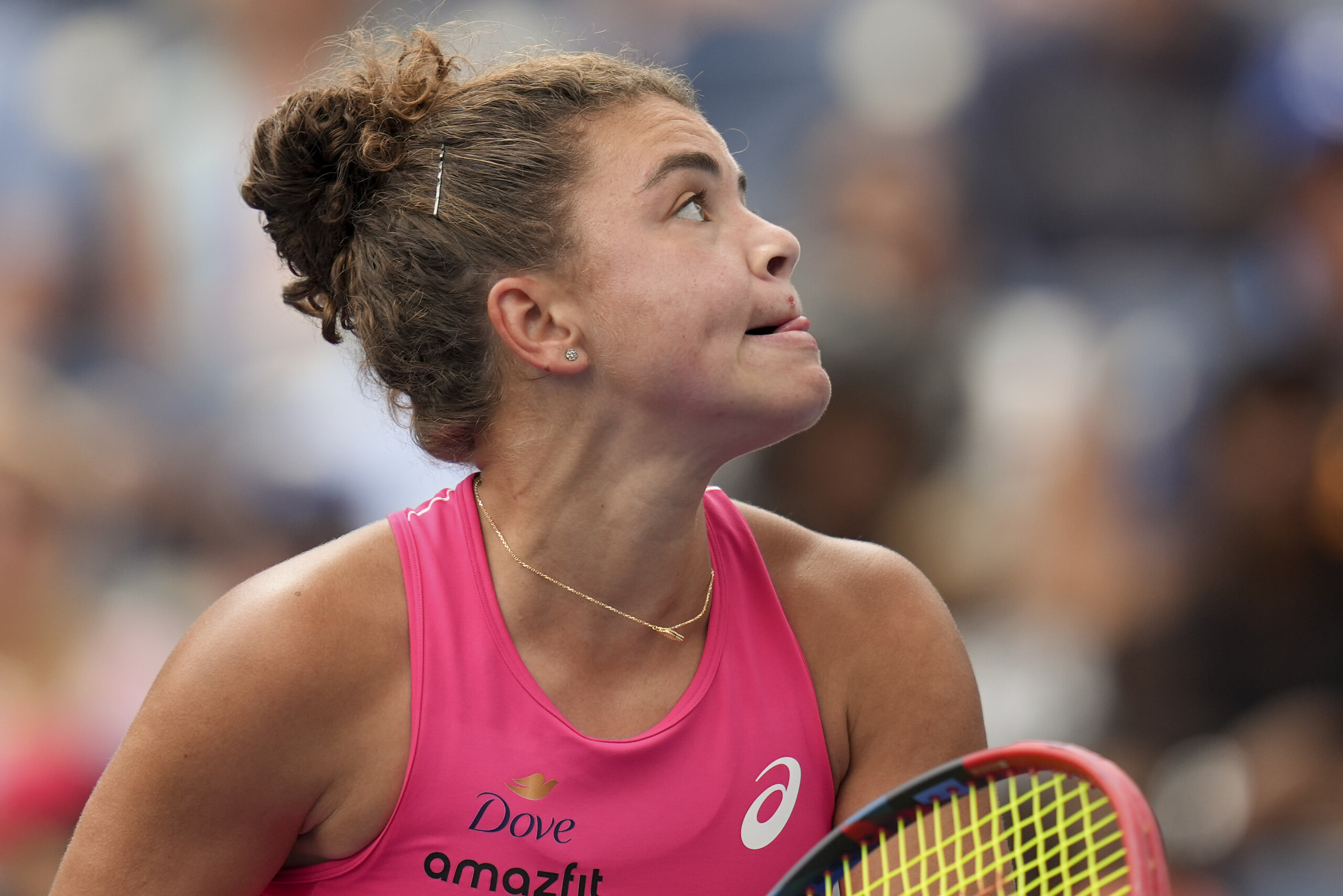 us open paolini eliminated in the third round by czech vondrousova scaled