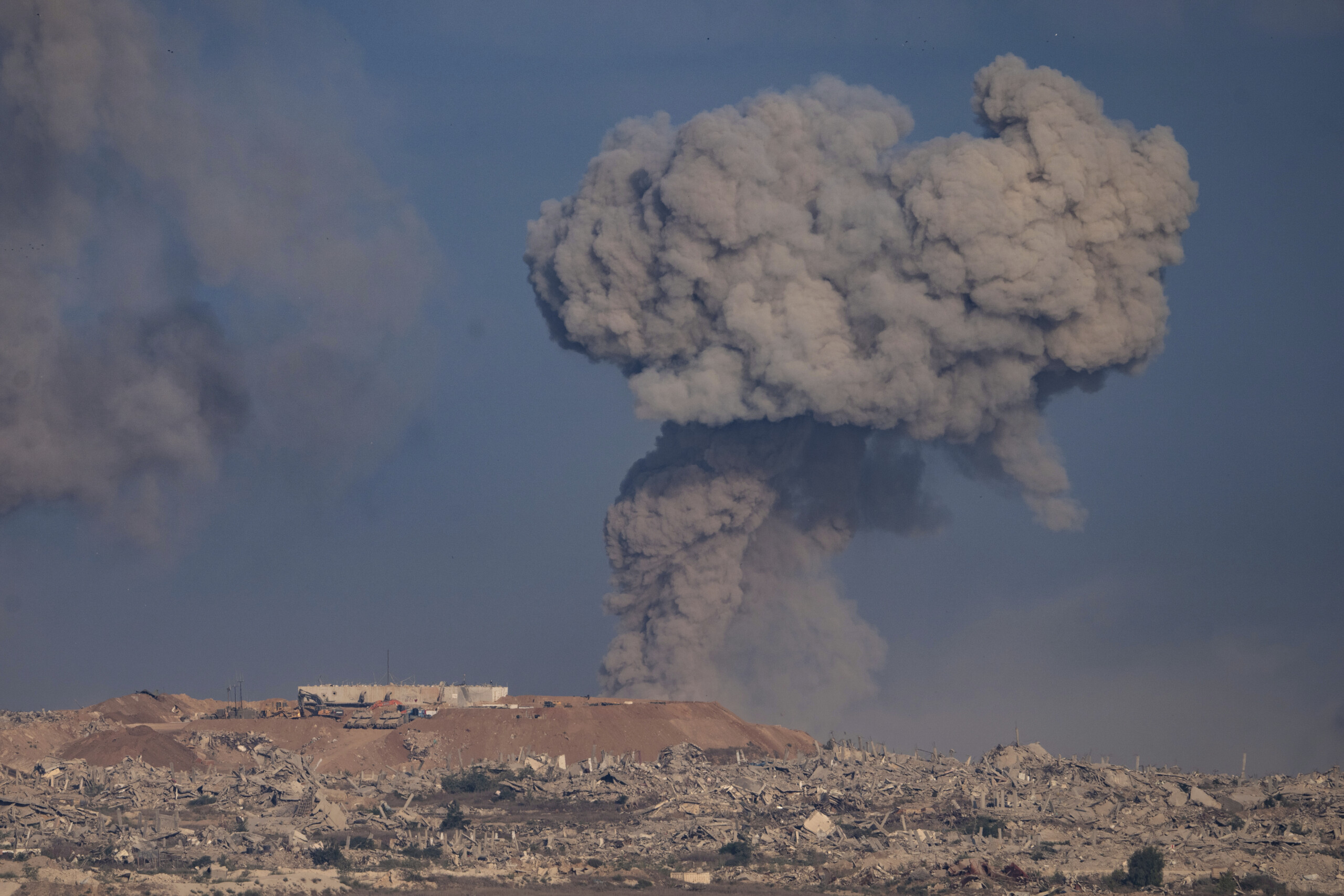 death toll rises to 30 in gaza in israeli attacks since dawn scaled