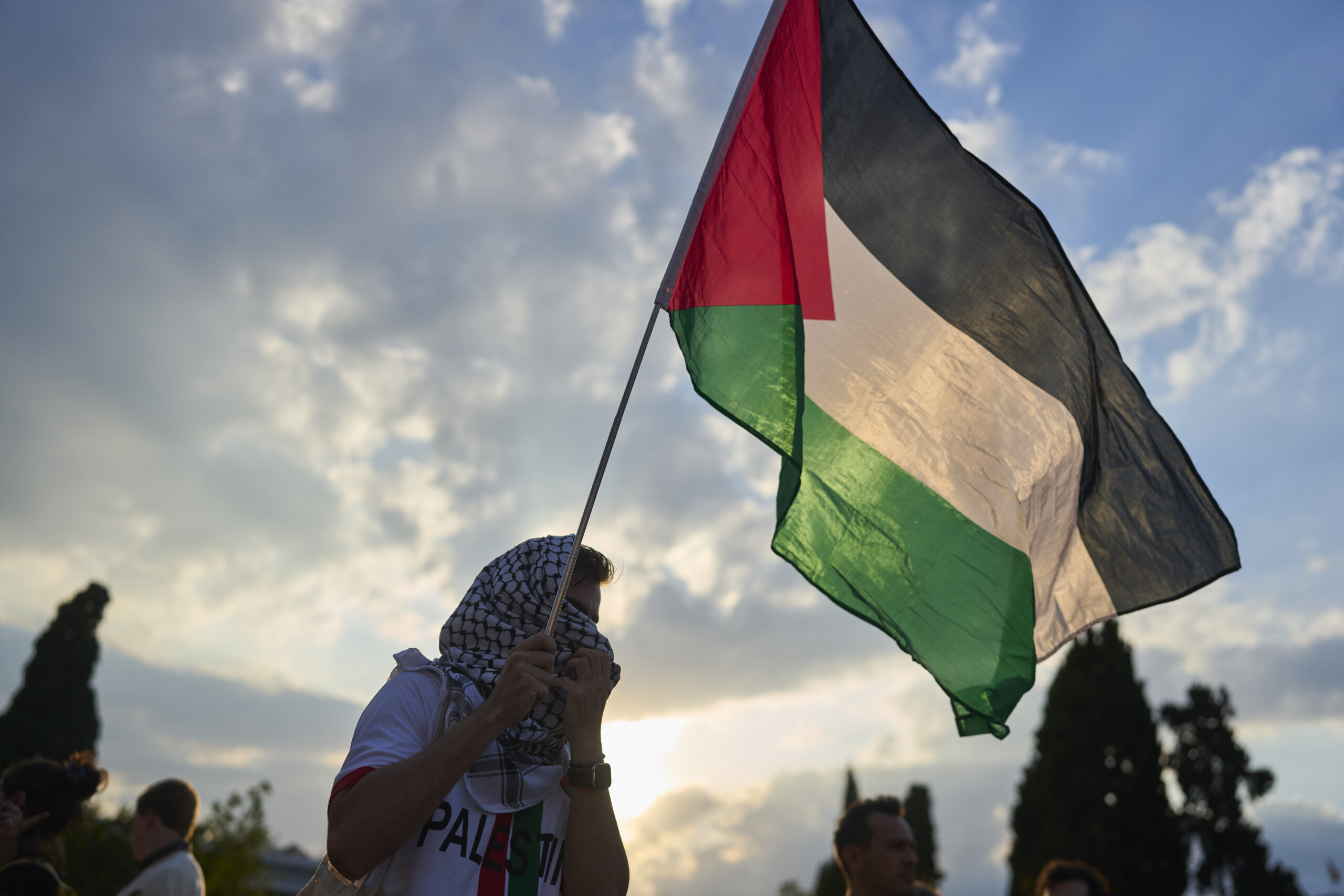 israel considers annexing west bank in response to palestinian recognition scaled