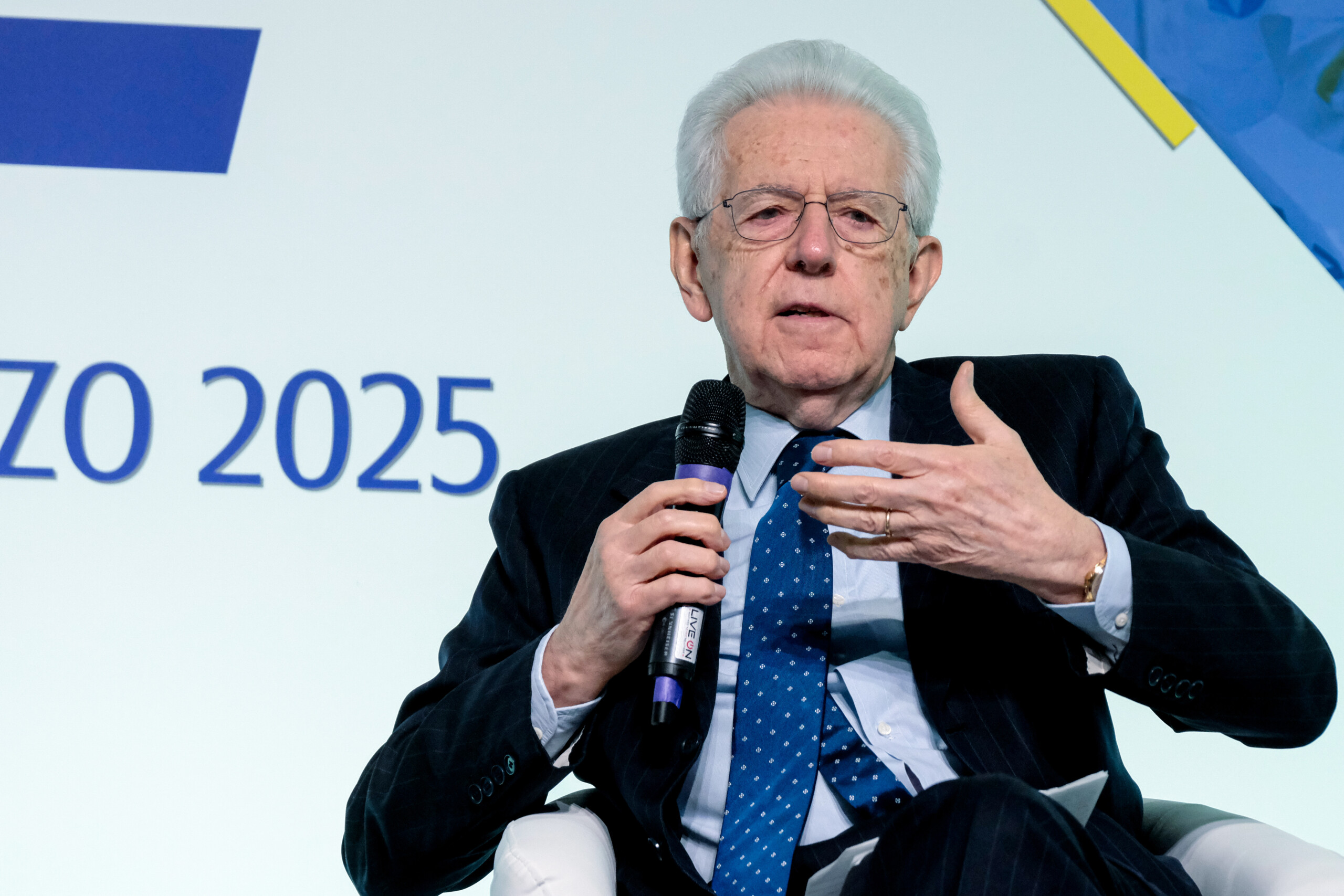 france monti paris in difficulty seek cooperation rather than petty squabbles scaled