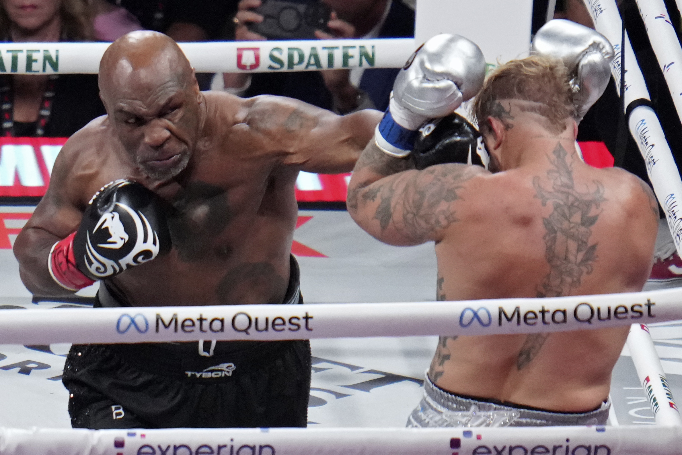 boxing tyson returns to the ring exhibition match with mayweather in 2026