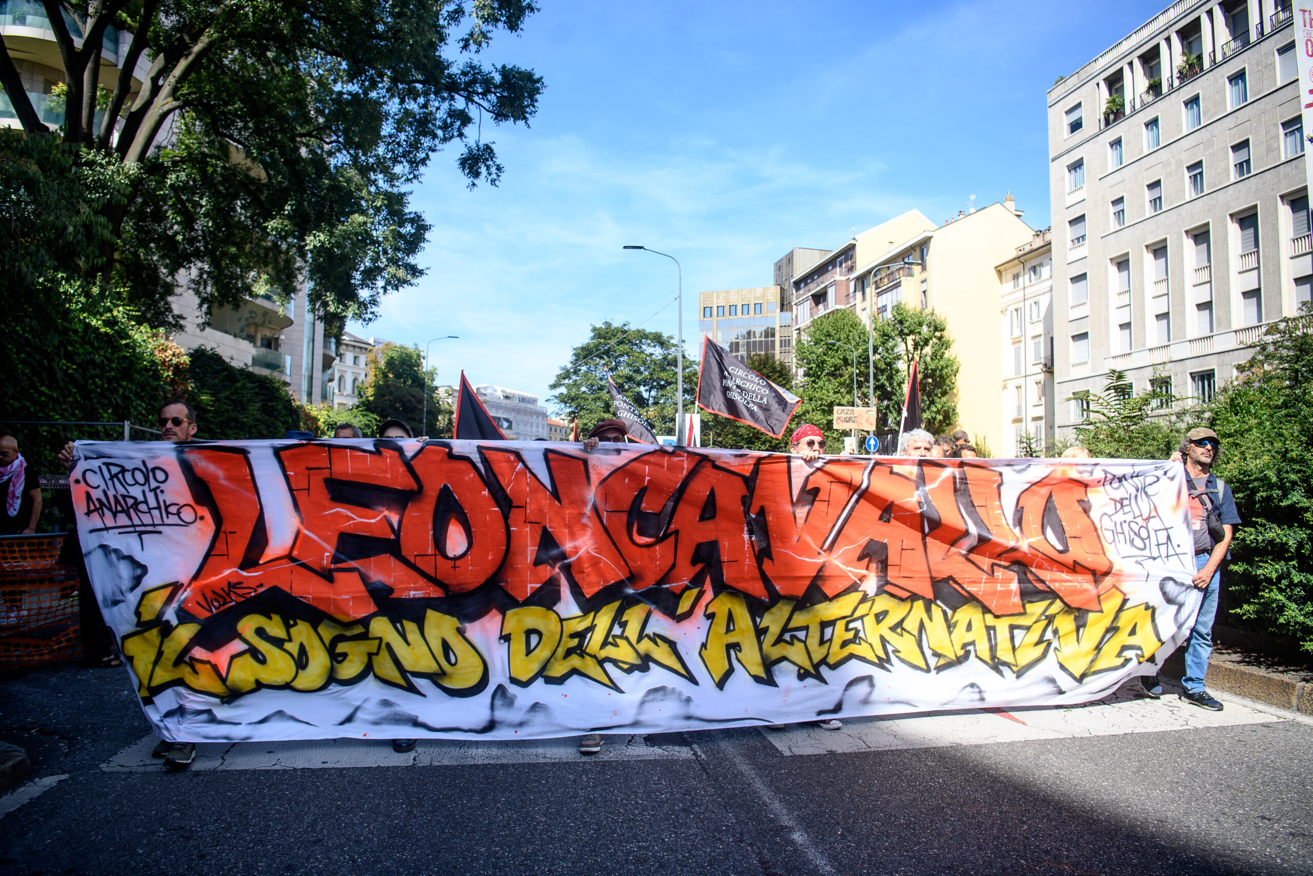 leoncavallo protesters throw eggs at police scaled