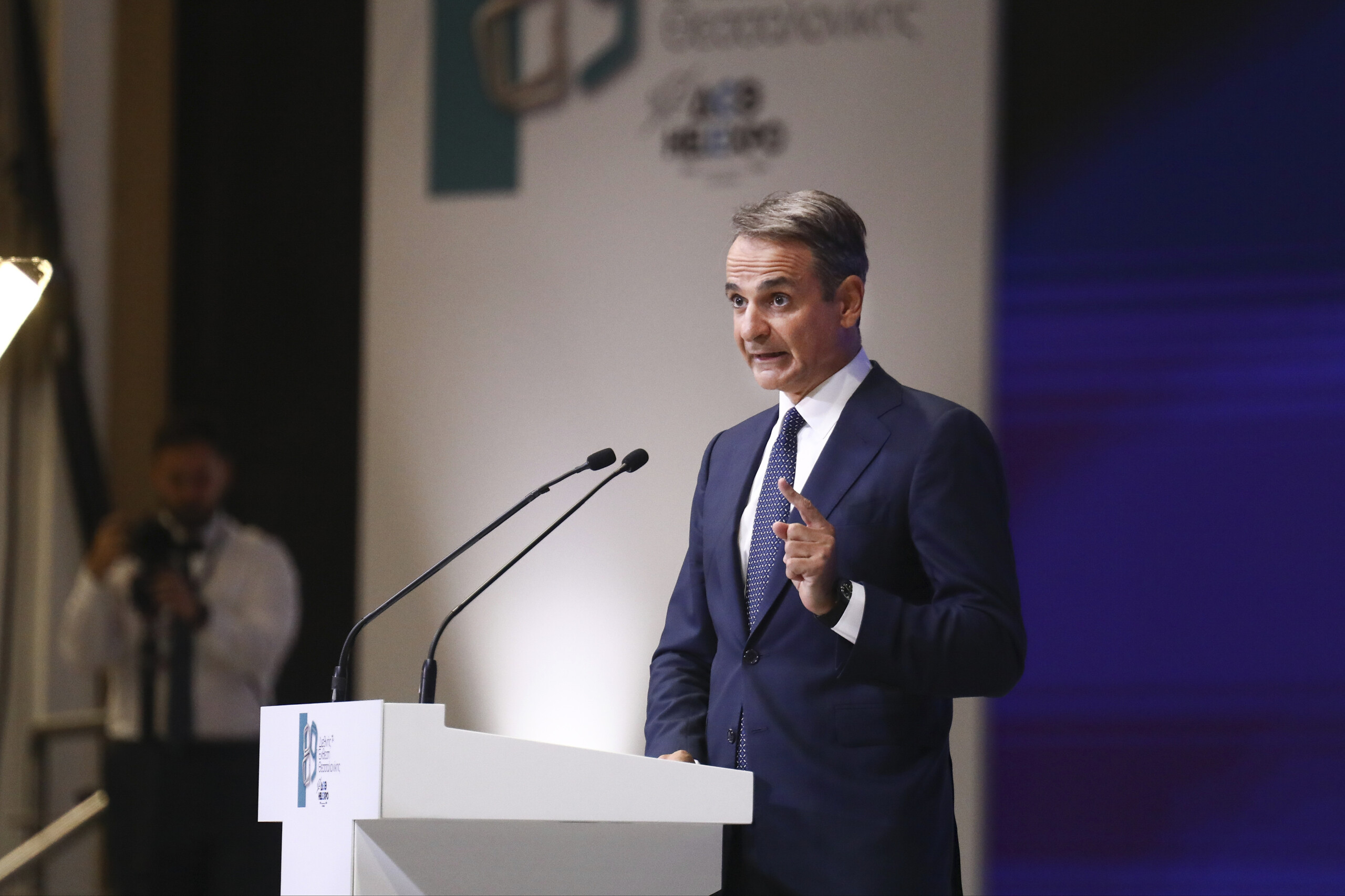 greece mitsotakis unveils massive tax cut package worth 1 6 billion euros scaled