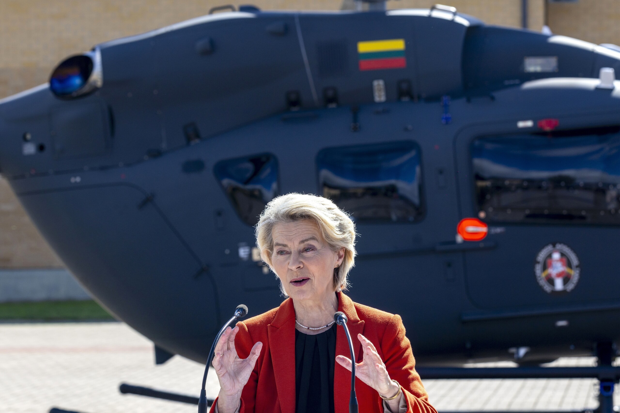 ukraine von der leyen kremlin mocks diplomacy and kills indiscriminately scaled