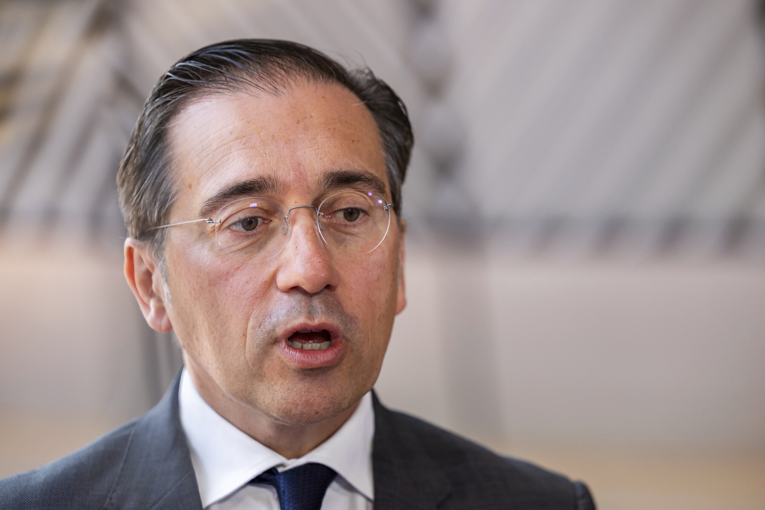 spain recalls ambassador to israel for consultations after sanctions against ministers scaled