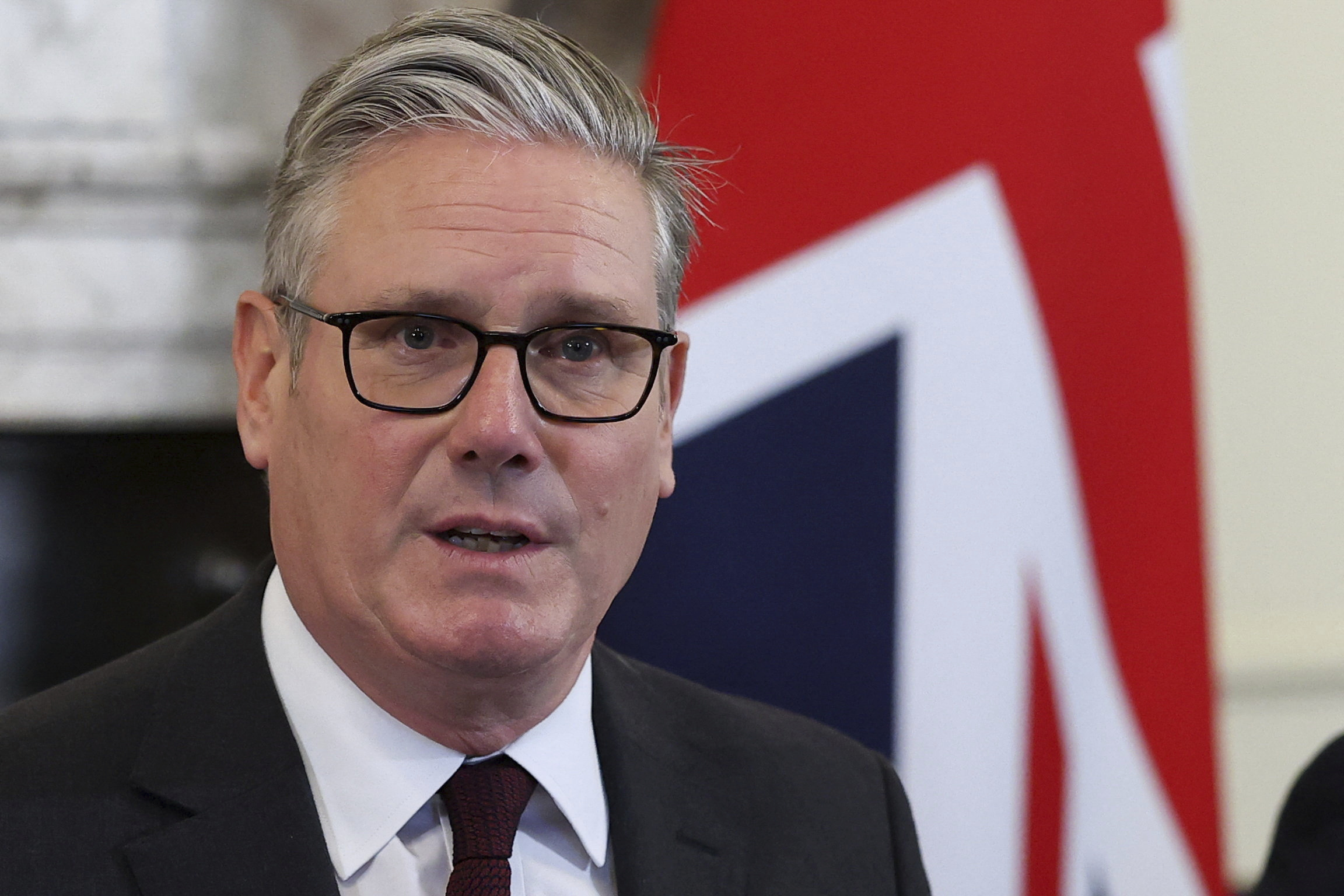 poland starmer russias action is reckless and worrying