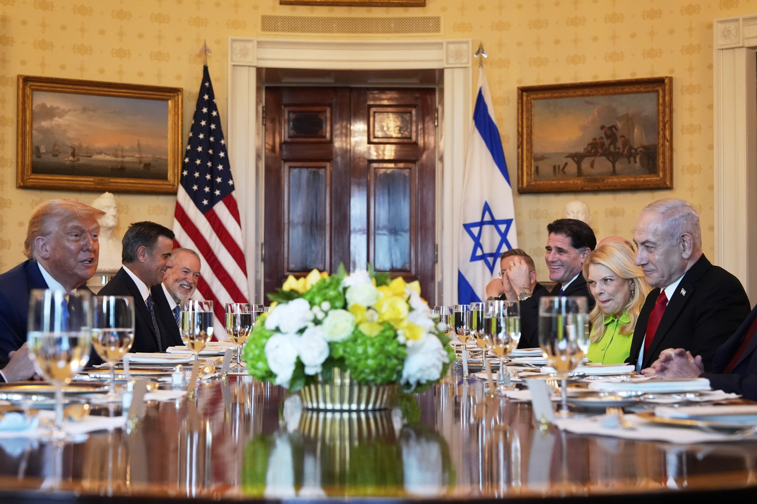 middle east trump asked netanyahu to stop targeting qatar scaled