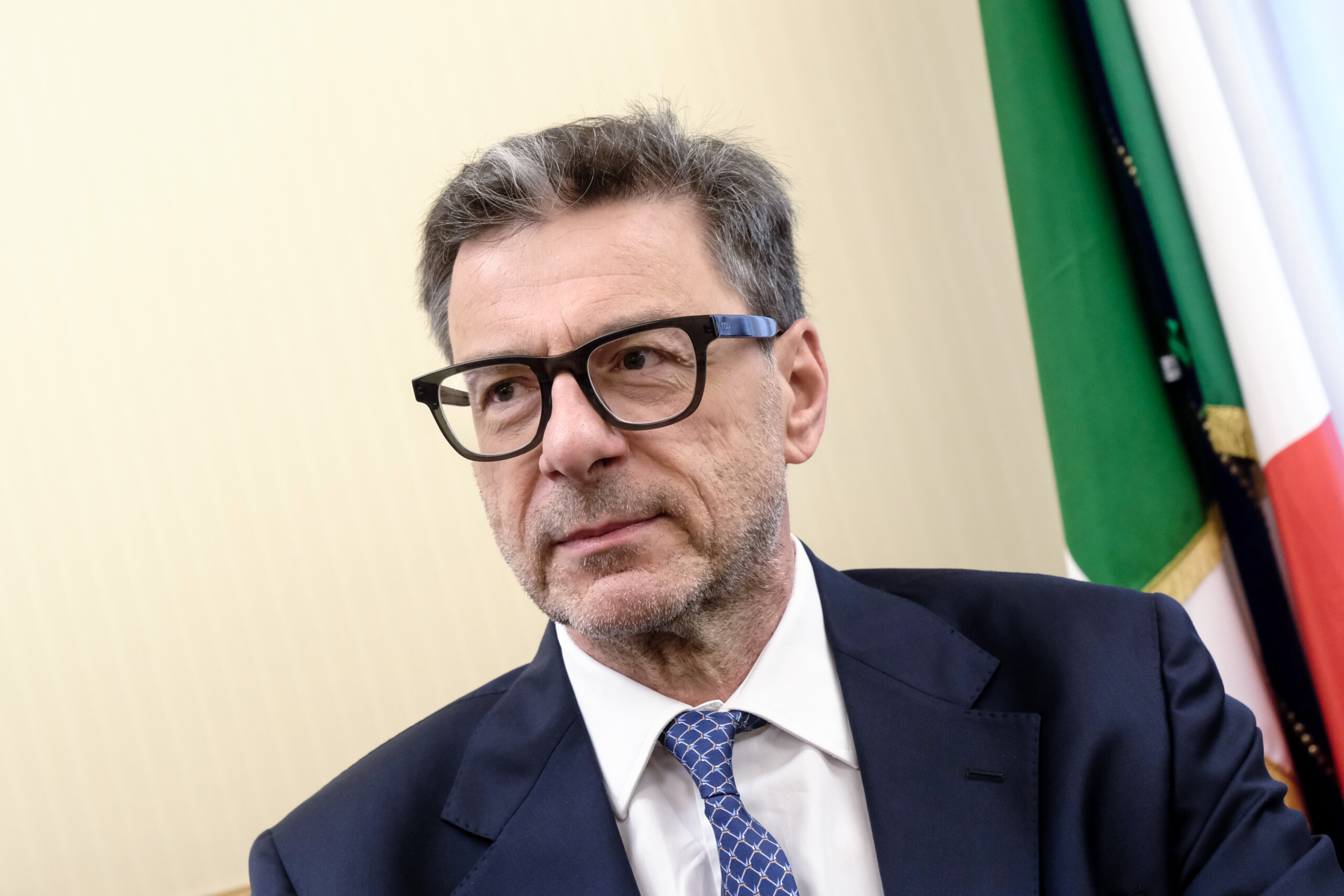 banks giorgetti we do not control mps as some people think scaled