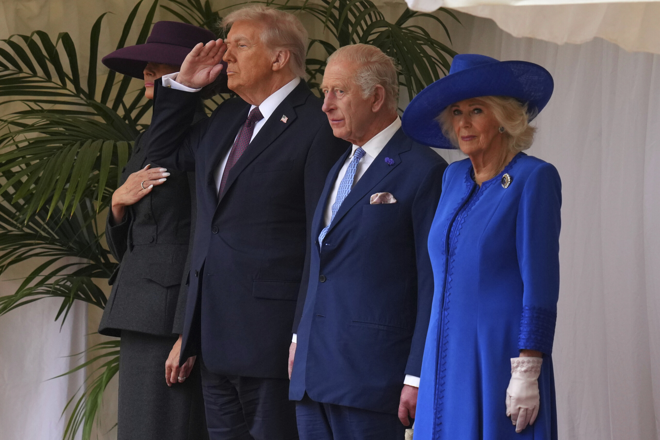 trump arrives in windsor welcomed by king charles scaled