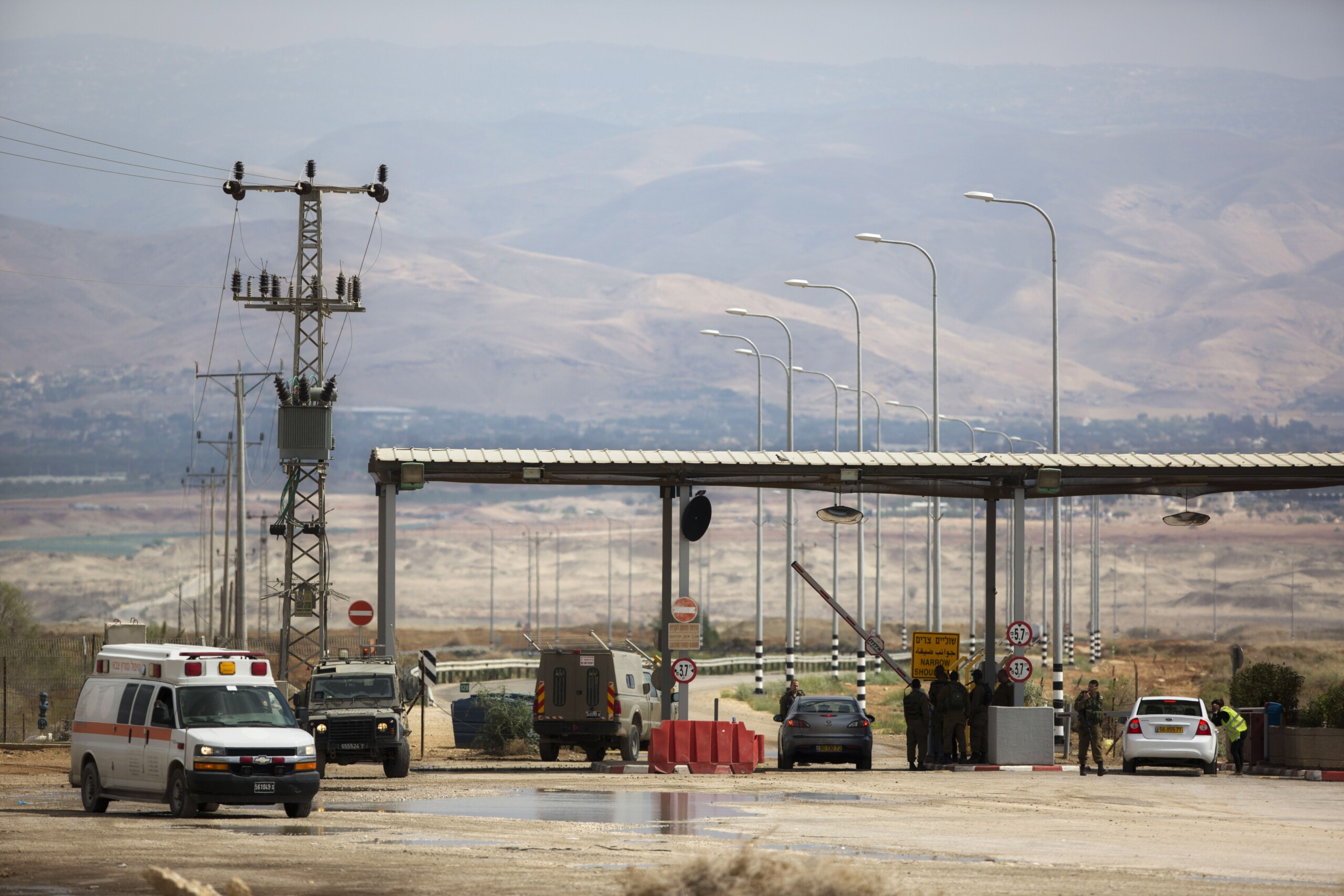 attack at the allenby crossing between jordan and the west bank two dead scaled