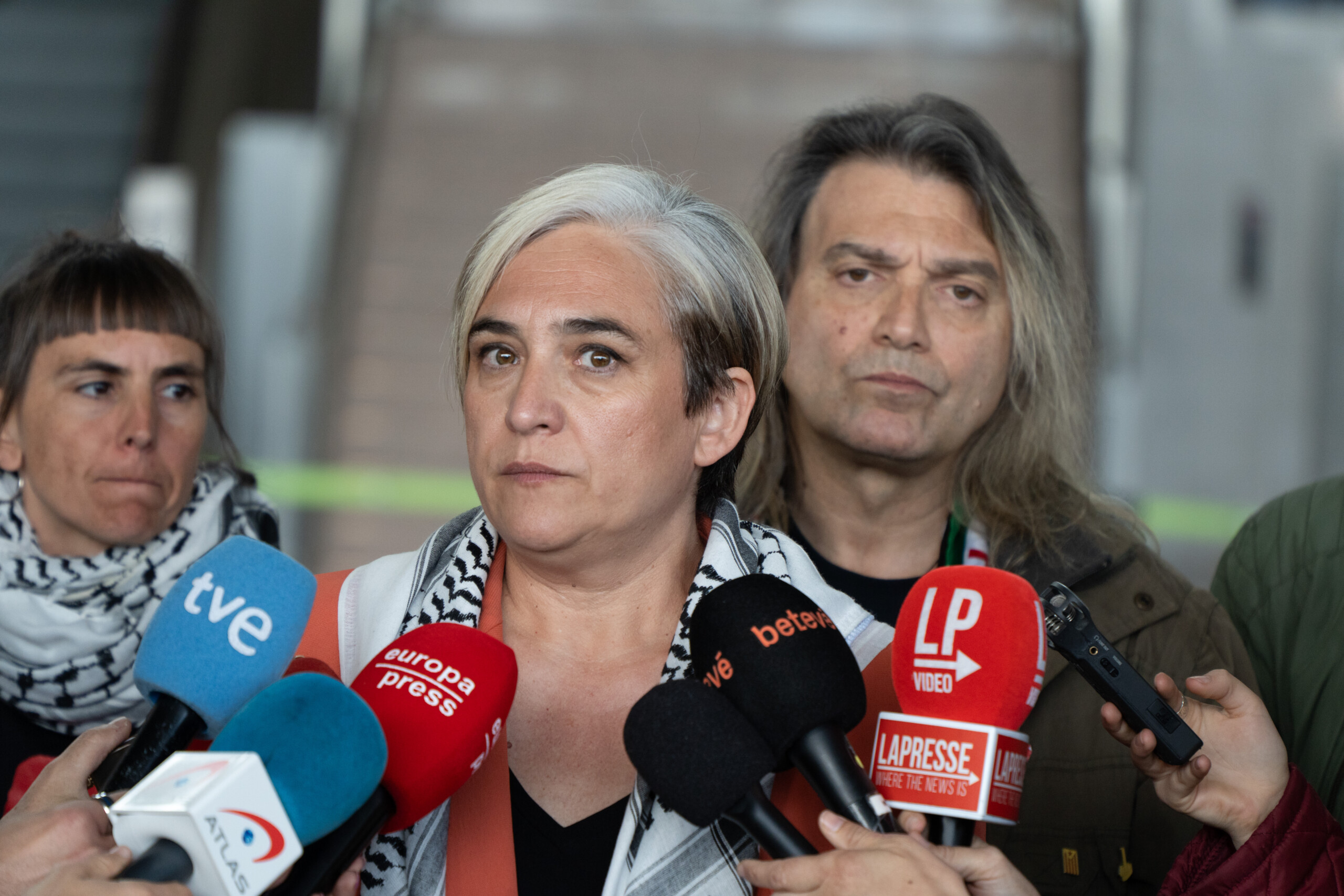 middle east ada colau italy signs declaration against attacks on flotilla scaled
