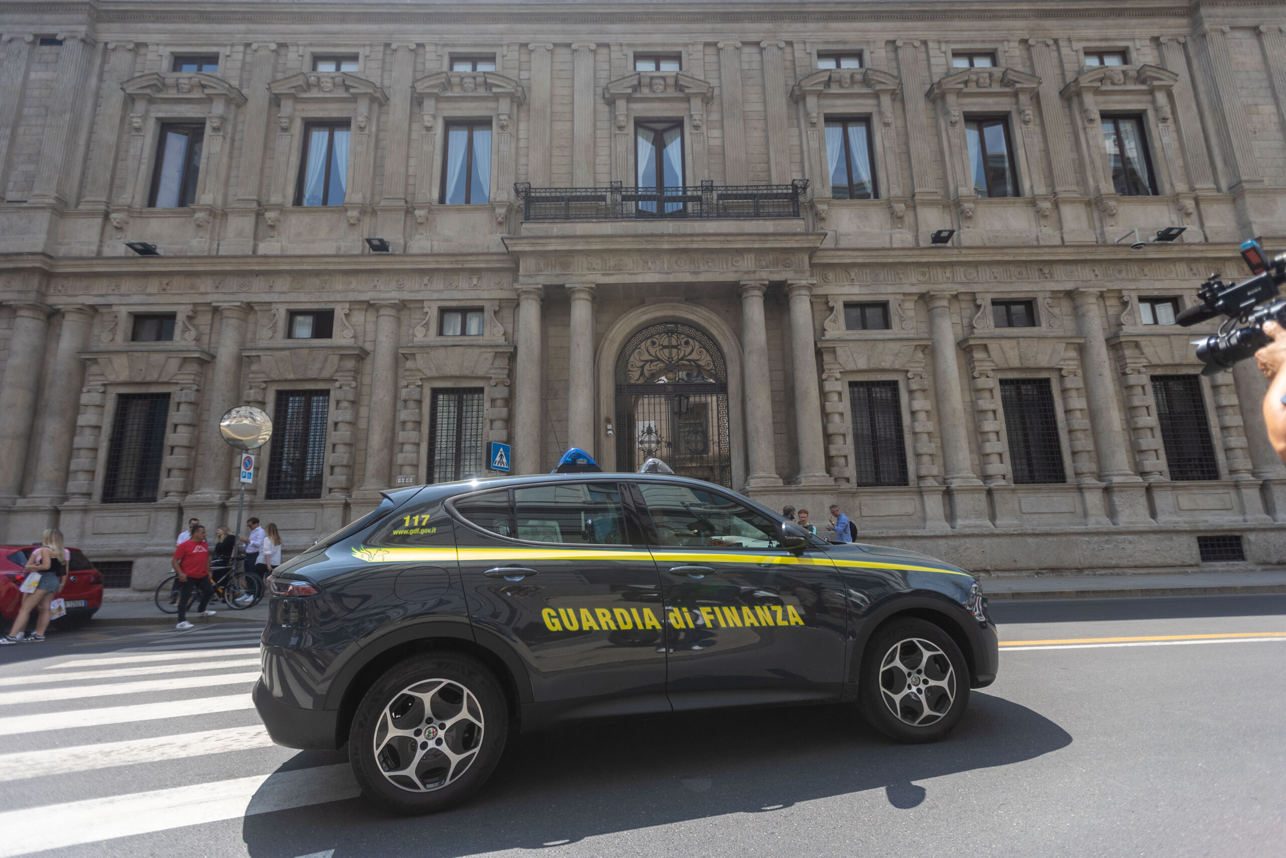 naples major fraud uncovered 5 7 million seized from tiktoker scaled