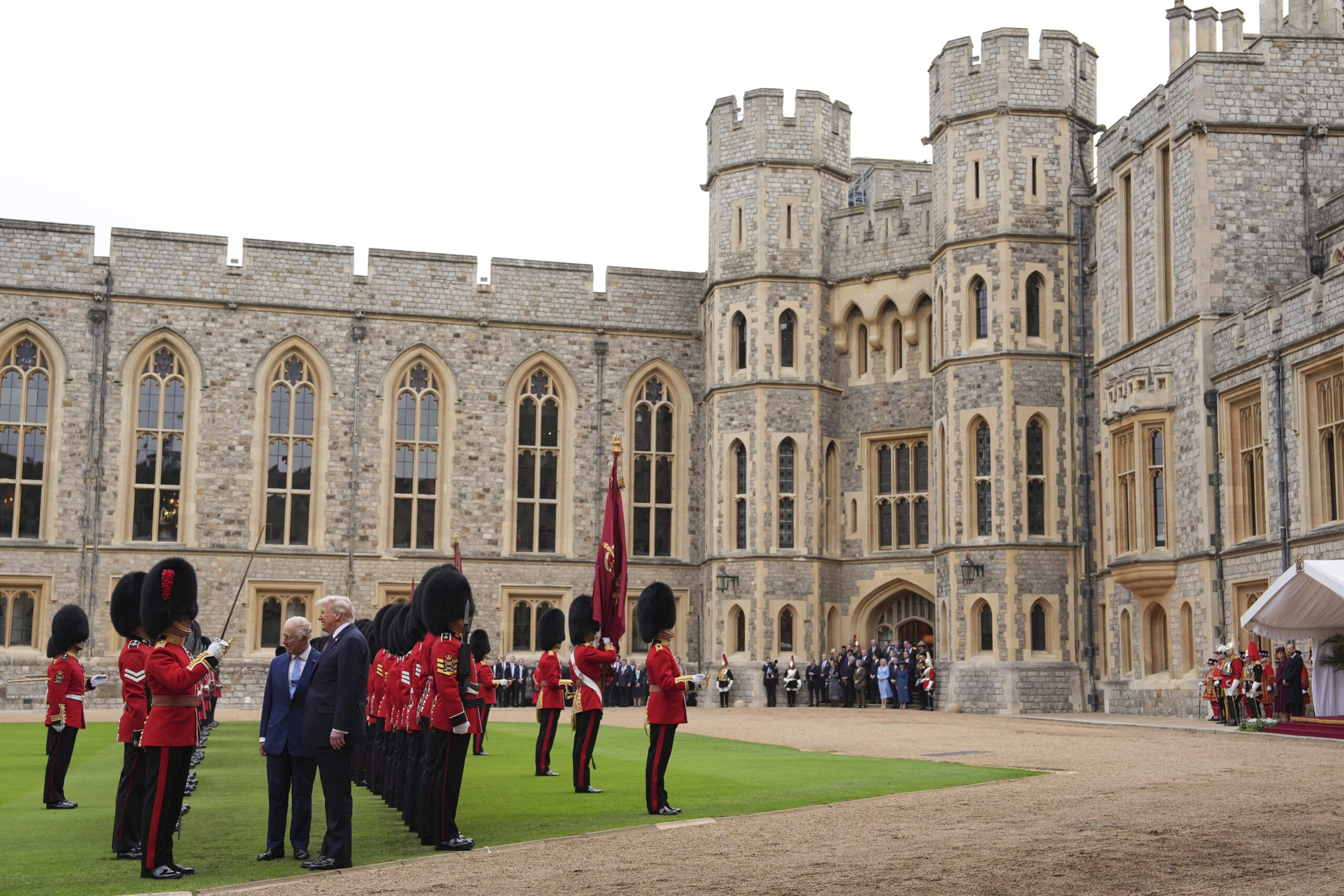 us uk those arrested for projecting images of epstein onto windsor castle released on bail scaled