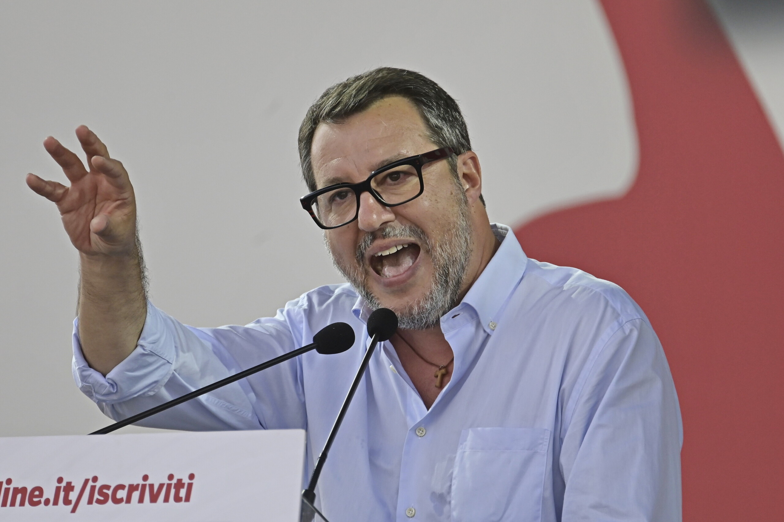 strike for gaza salvini political initiative few trains cancelled scaled