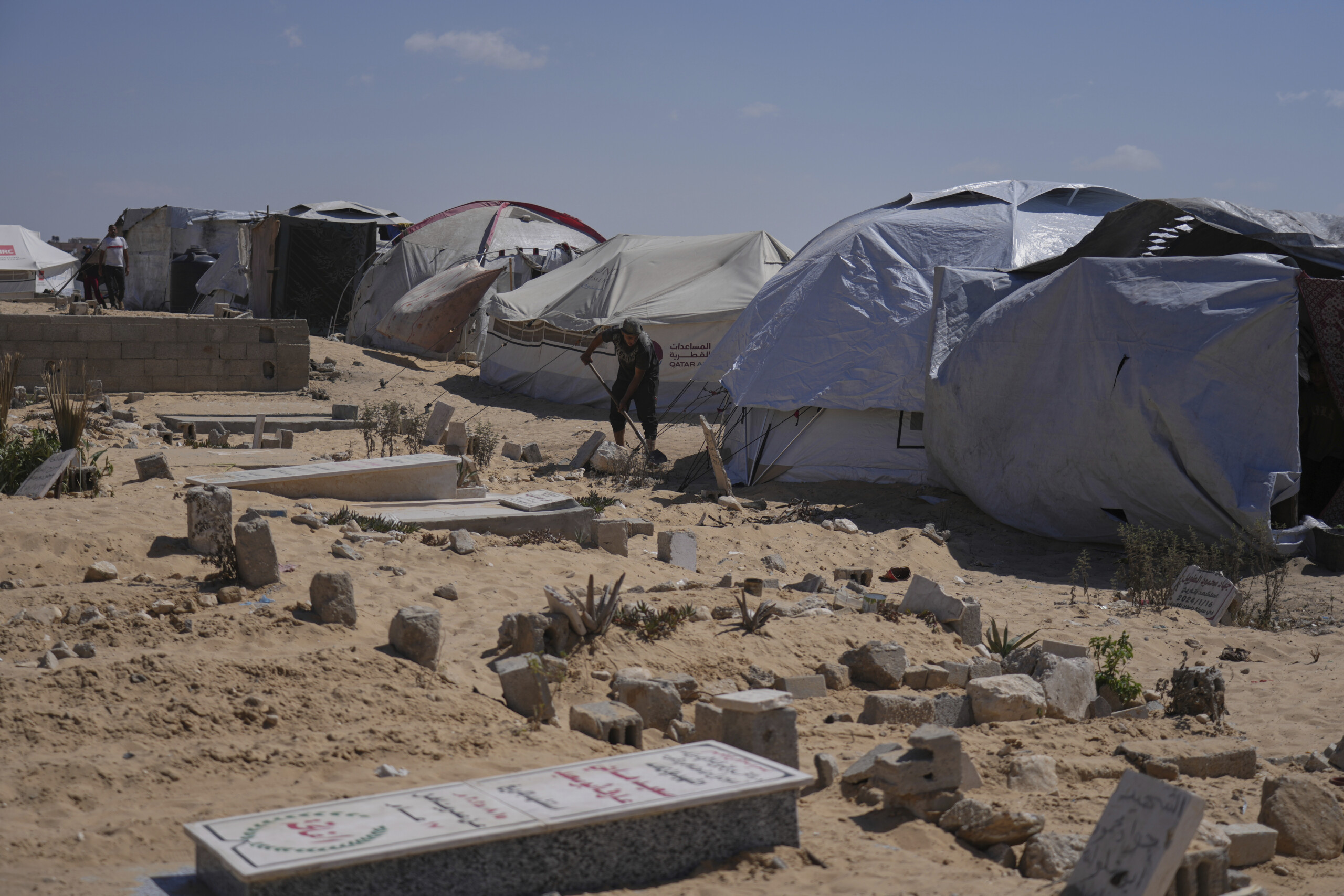 gaza at least 37 dead in israeli raids overnight scaled