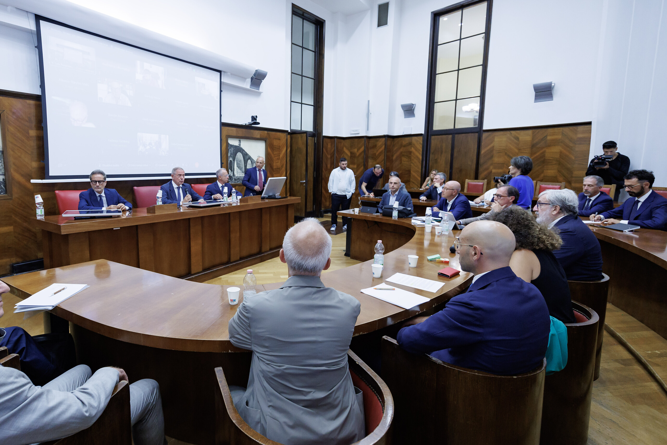 former ilva de palma urgent meeting at chigi to avoid devastating break up r scaled
