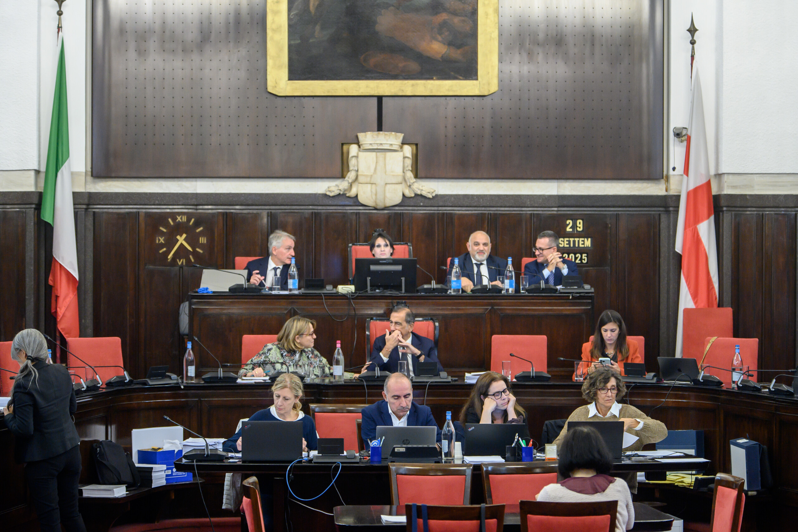 milan stadium council approves sale to inter and milan scaled