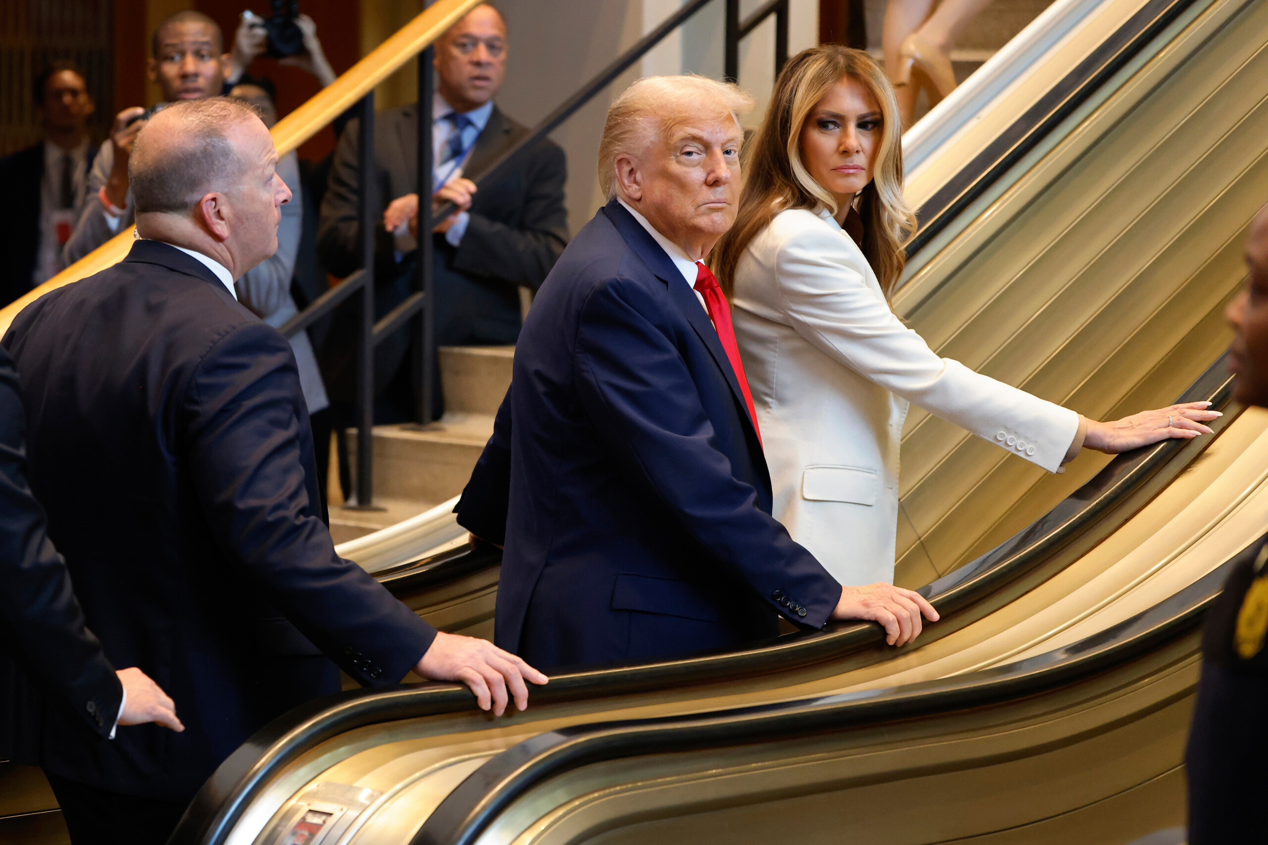us judge suspends trumps plan to lay off voice of america staff scaled