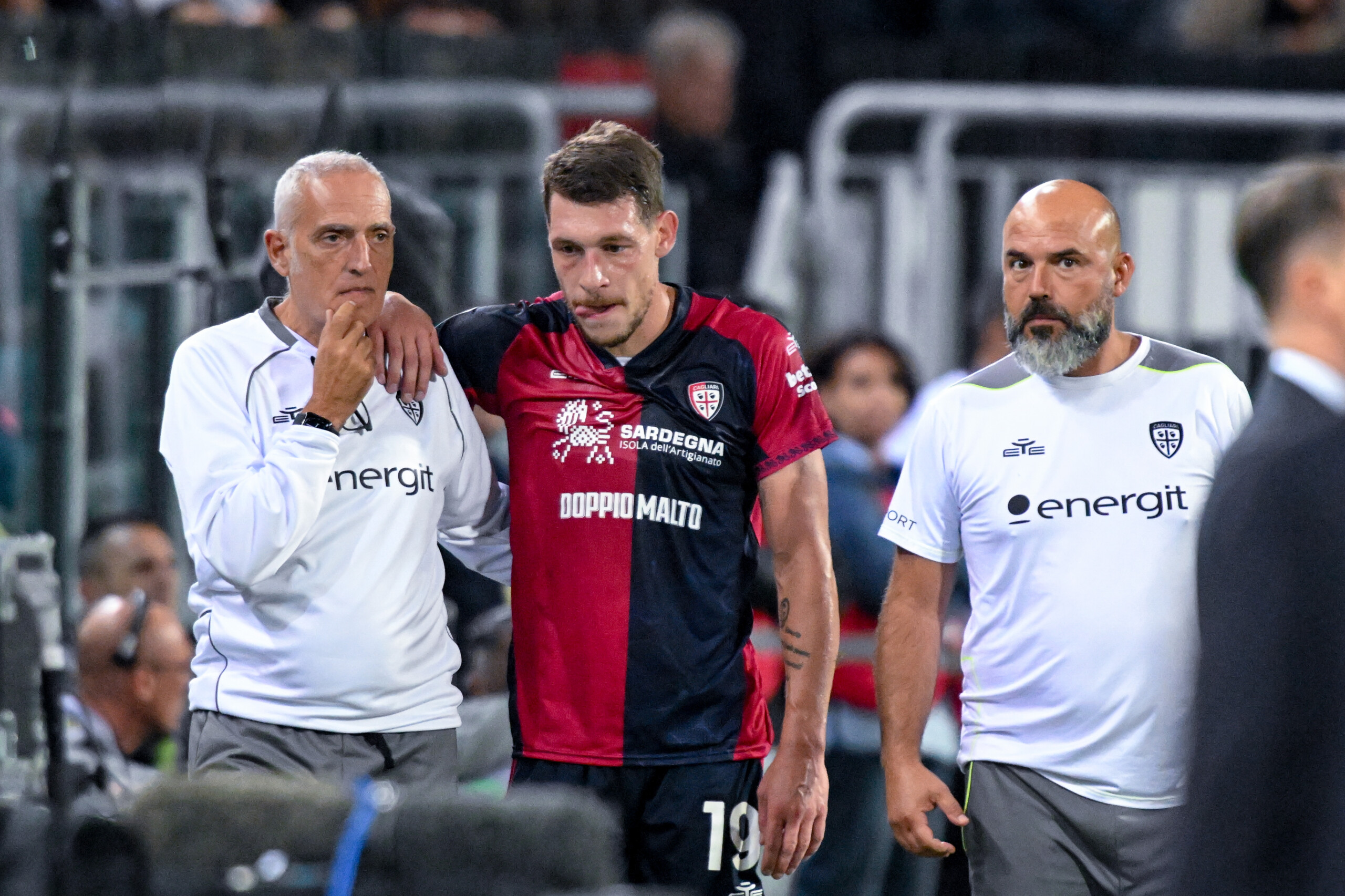 football cagliari belotti undergoes successful acl surgery scaled
