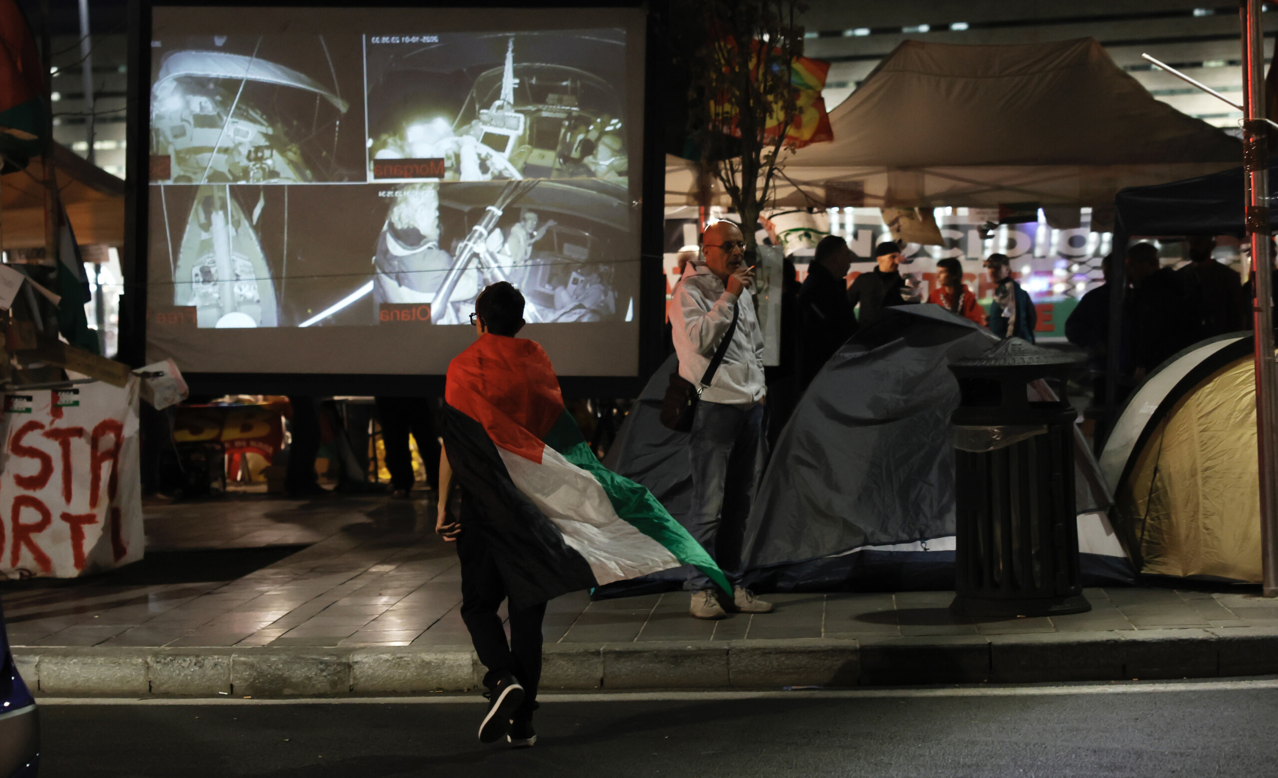 flotilla activists israel attacked us everyone on board is unharmed over 200 people detained scaled