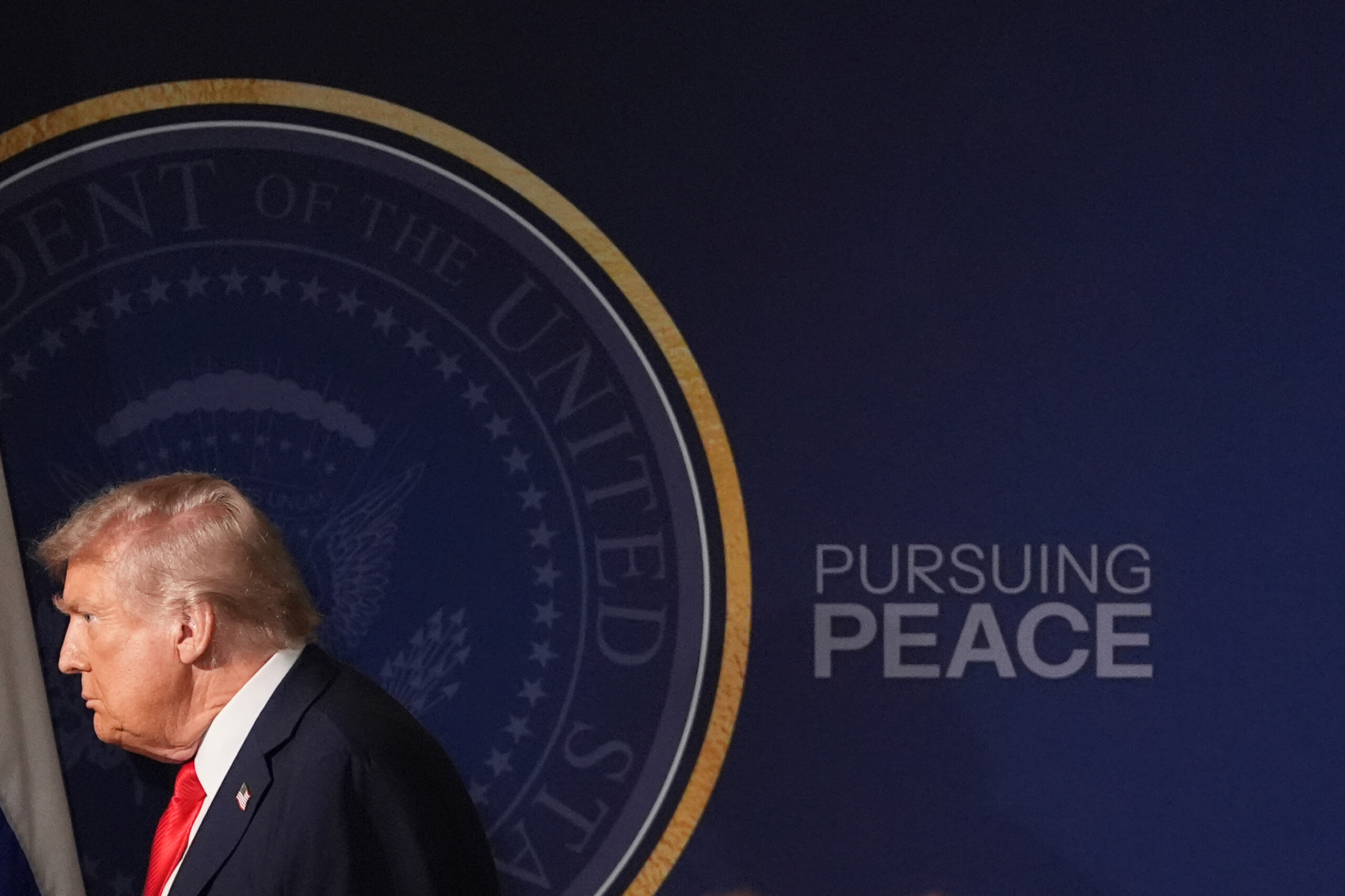 trump agreement with hamas by sunday or it will be hell scaled