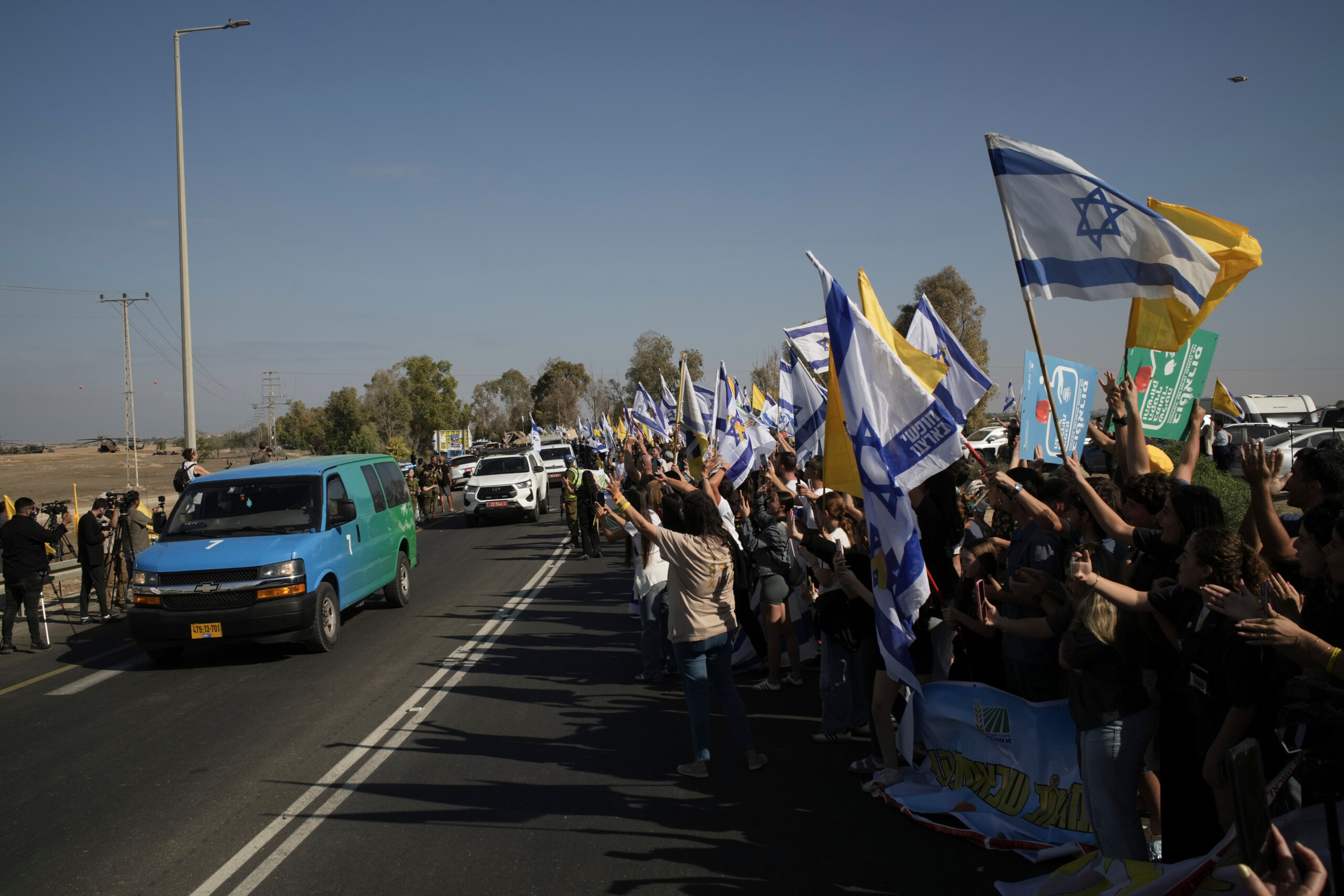 gaza idf takes custody of the remaining 13 hostages released scaled