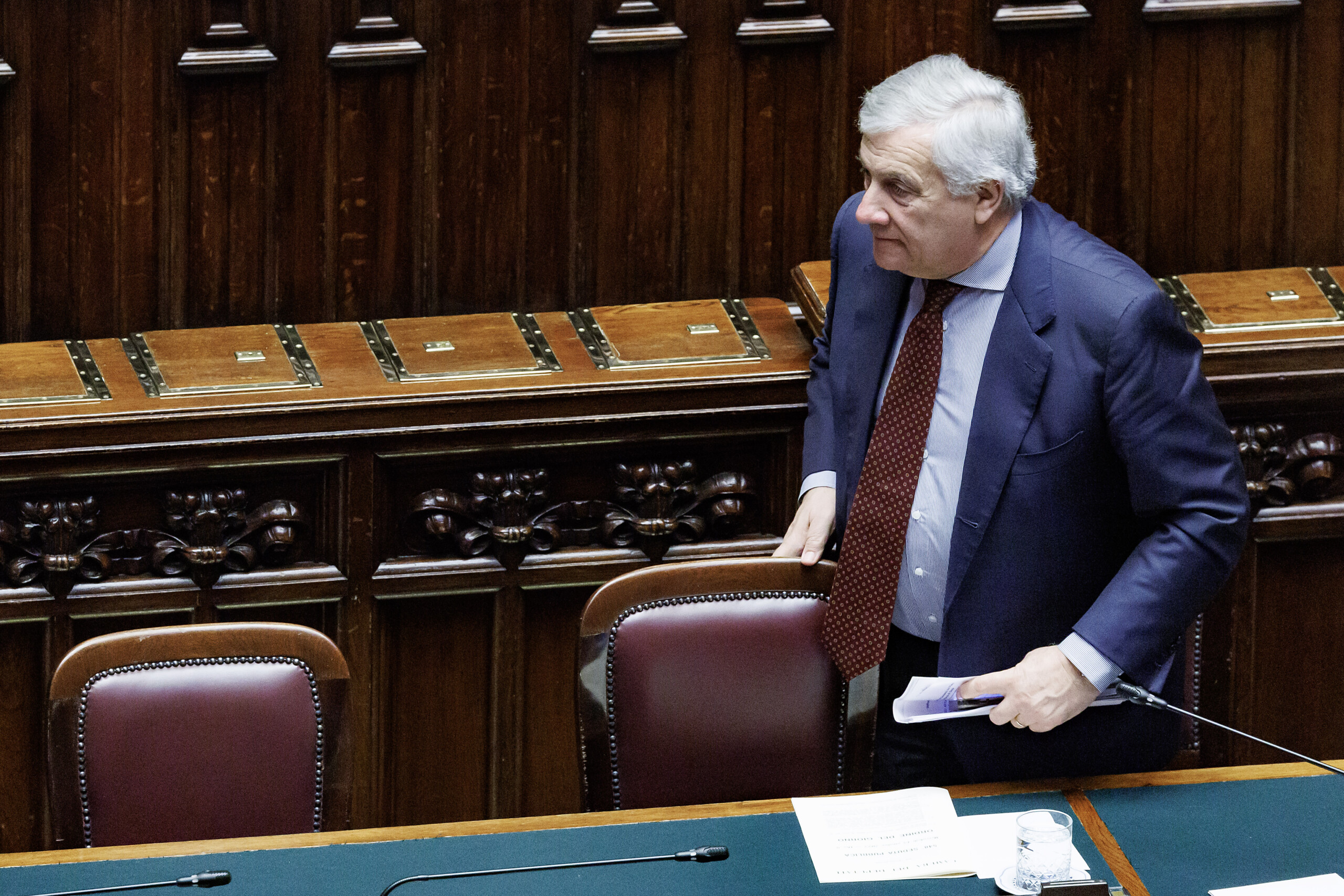 budget law tajani giorgetti has assured us that there will be no taxes on banks extra profits which is unacceptable to us scaled