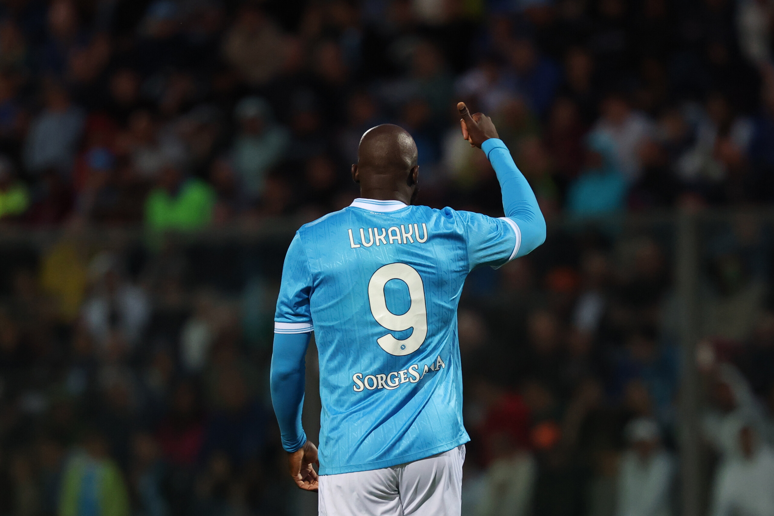 football lukaku brothers on social media relatives are holding our fathers body in congo scaled