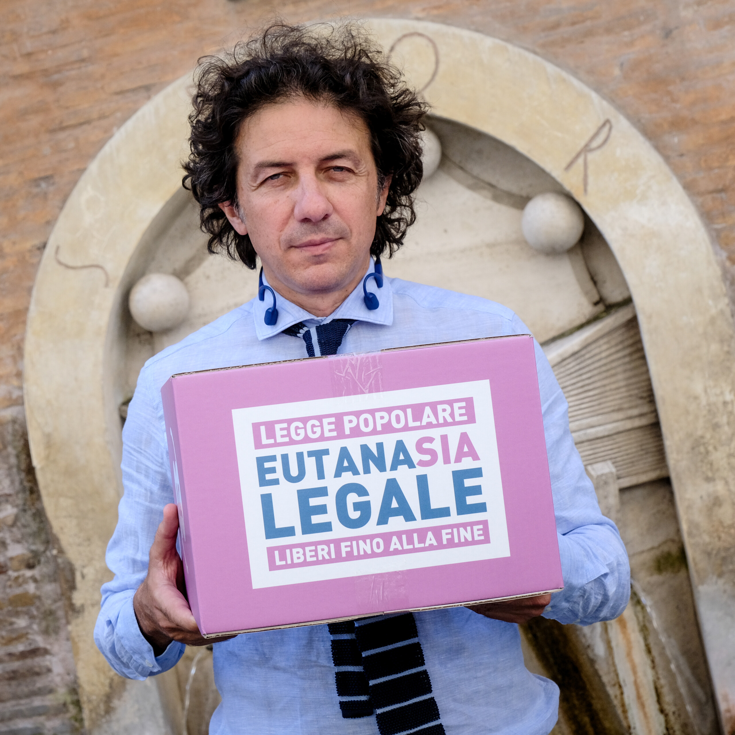 end of life device for self administration of lethal drug available to 55 year old tuscan woman scaled