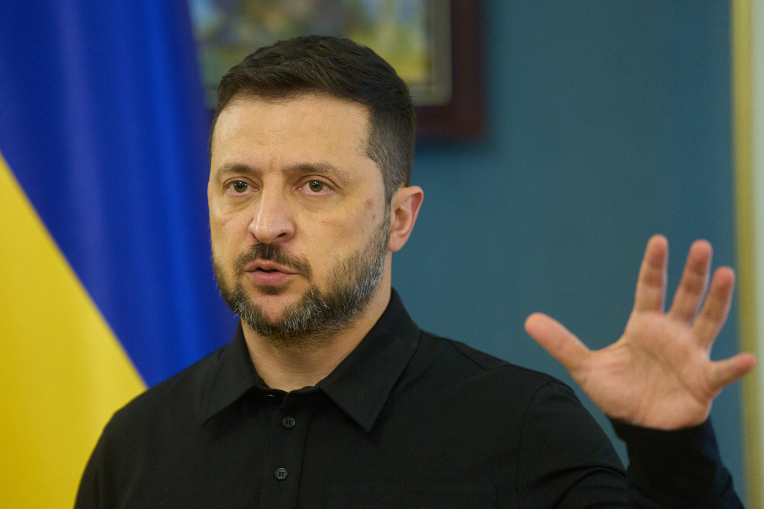 ukraine zelensky meets with us manufacturer of patriot and tomahawk scaled