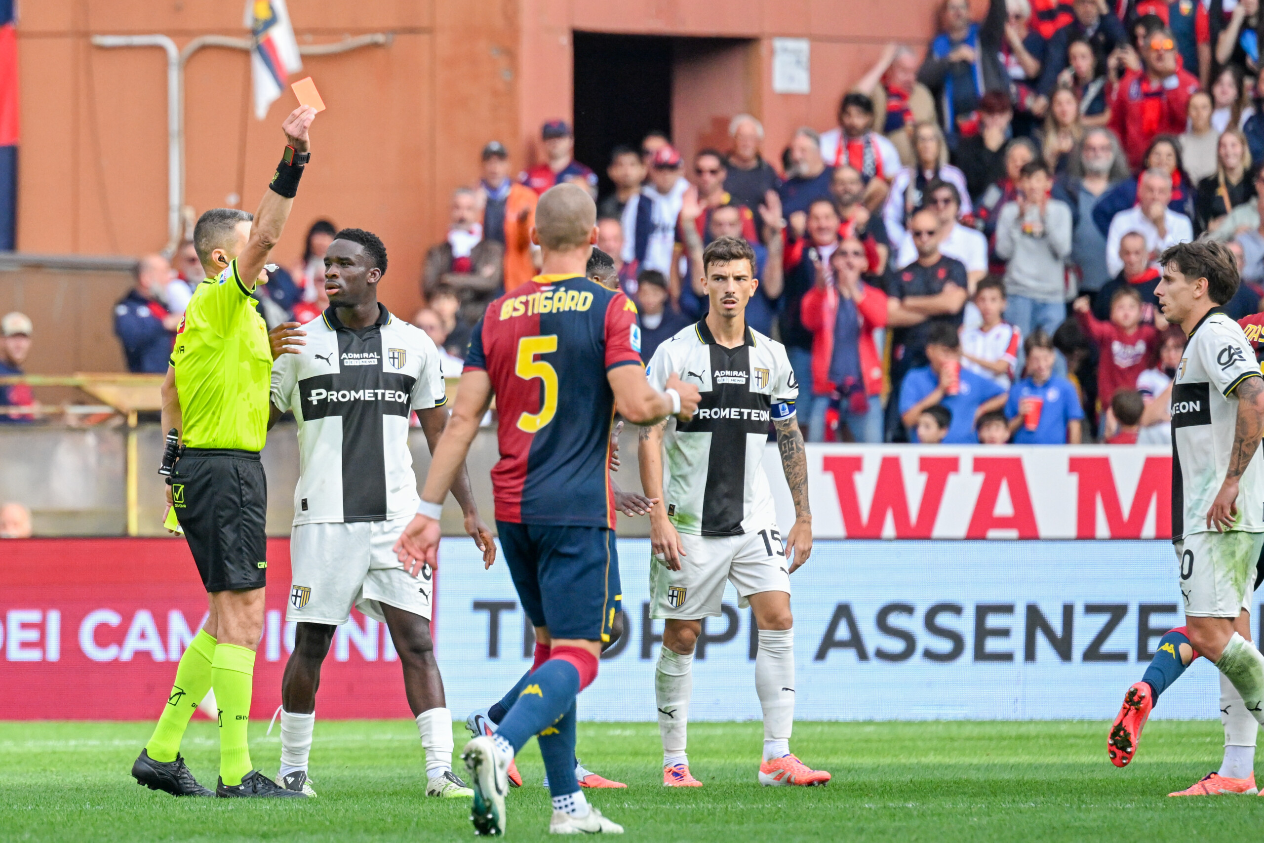 genoa parma 0 0 super suzuki saves the ducali with ten men scaled