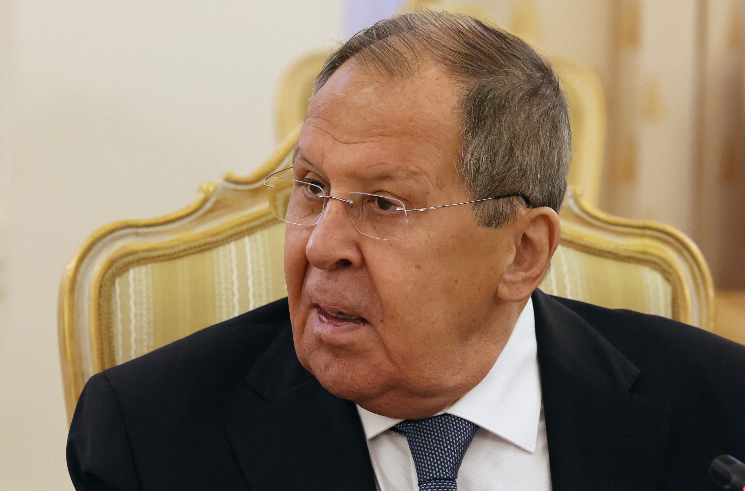 ukraine lavrov opposed to an immediate ceasefire scaled