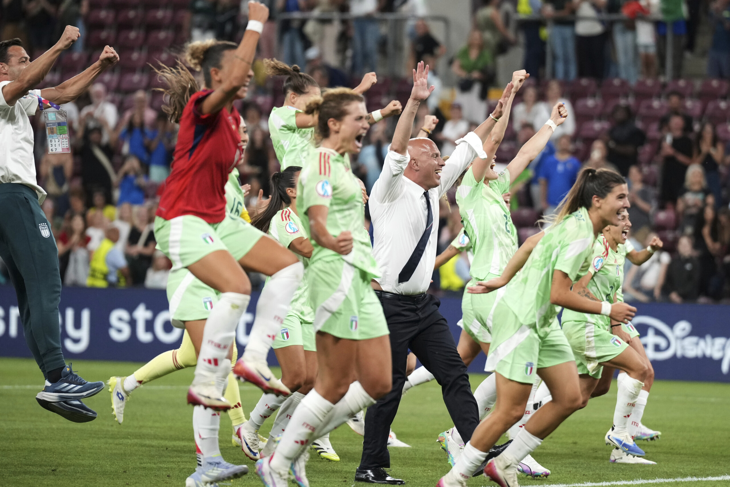 Milan-Cortina, Soncin and Girelli torchbearers: "A great honor" 1 milan cortina soncin and girelli torchbearers a great honor scaled