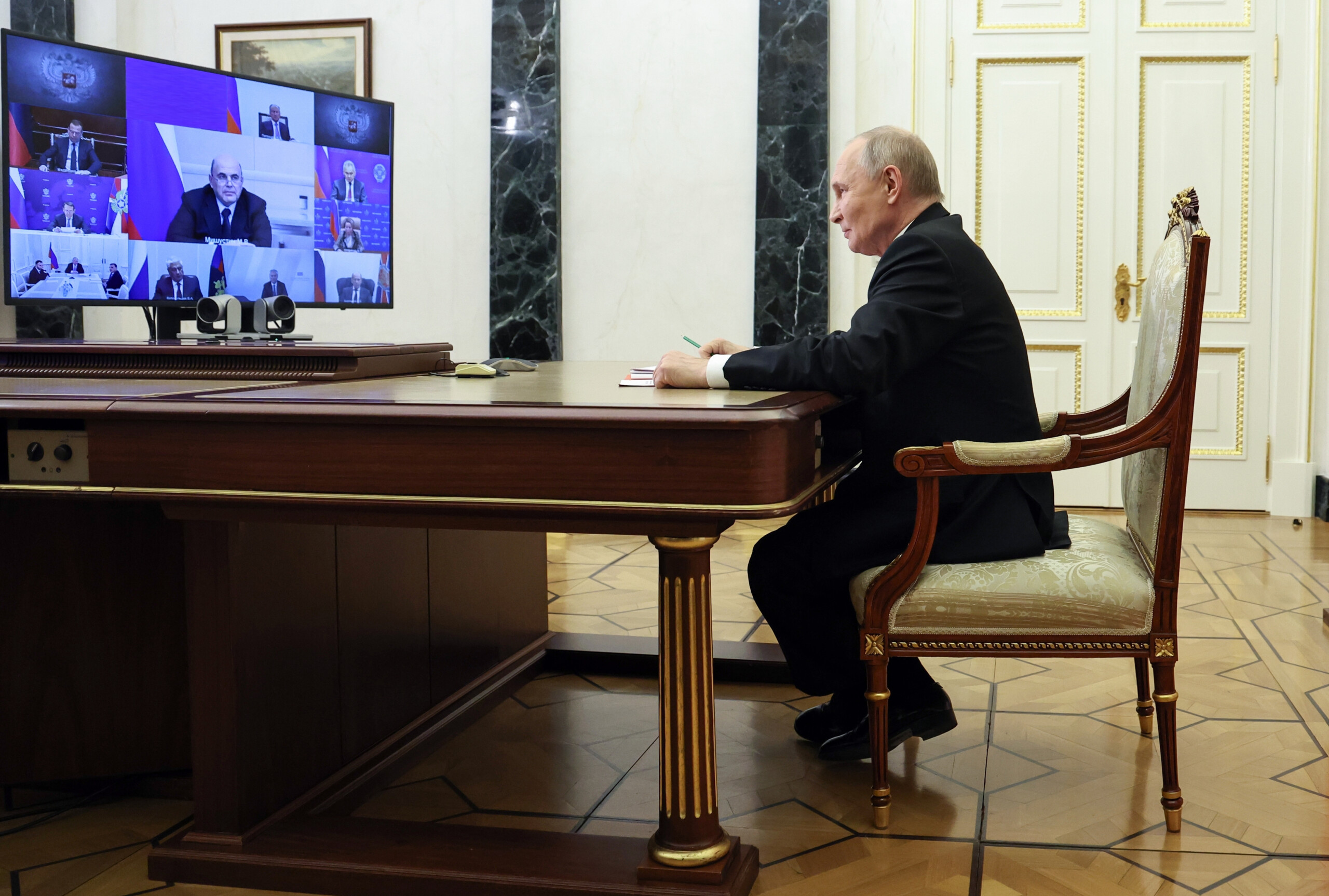 russia khabarovsk submarine launched capable of transporting the poseidon scaled