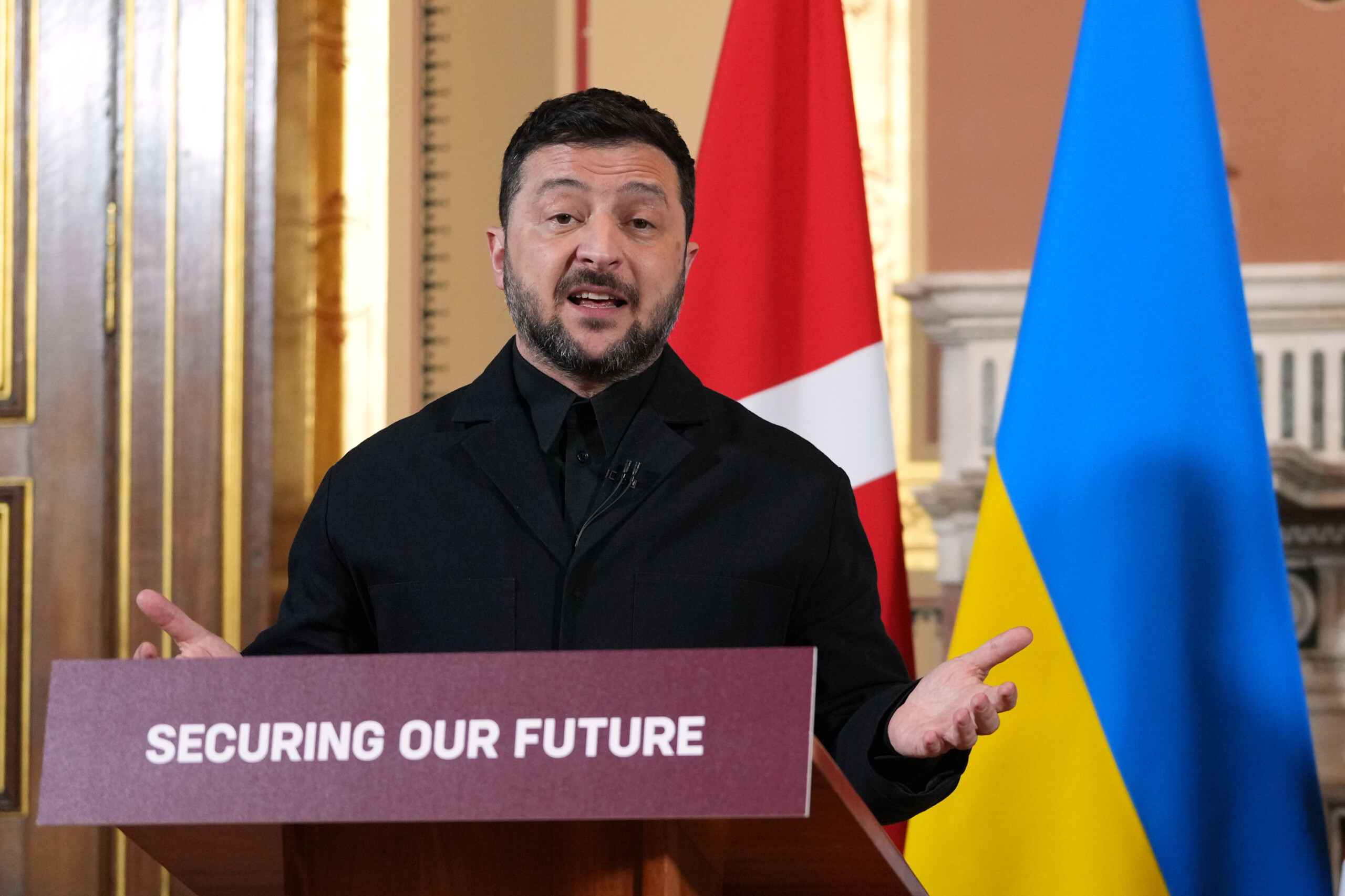 ukraine zelensky patriot arrived from germany scaled