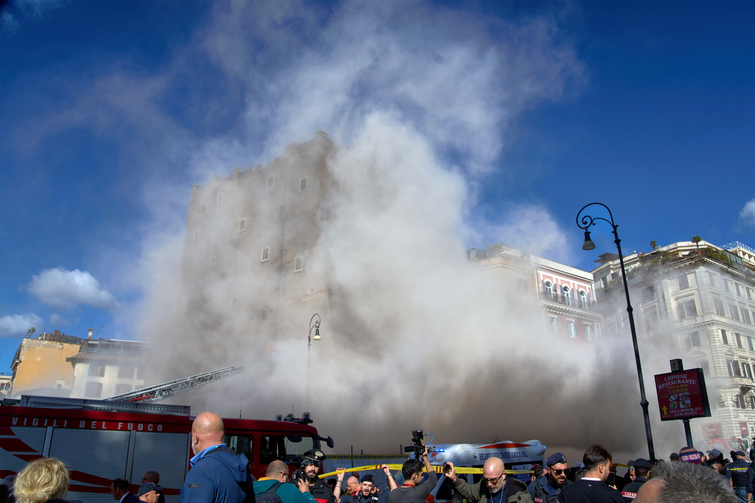 collapse of torre dei conti at the imperial forums superintendency stability had been verified scaled