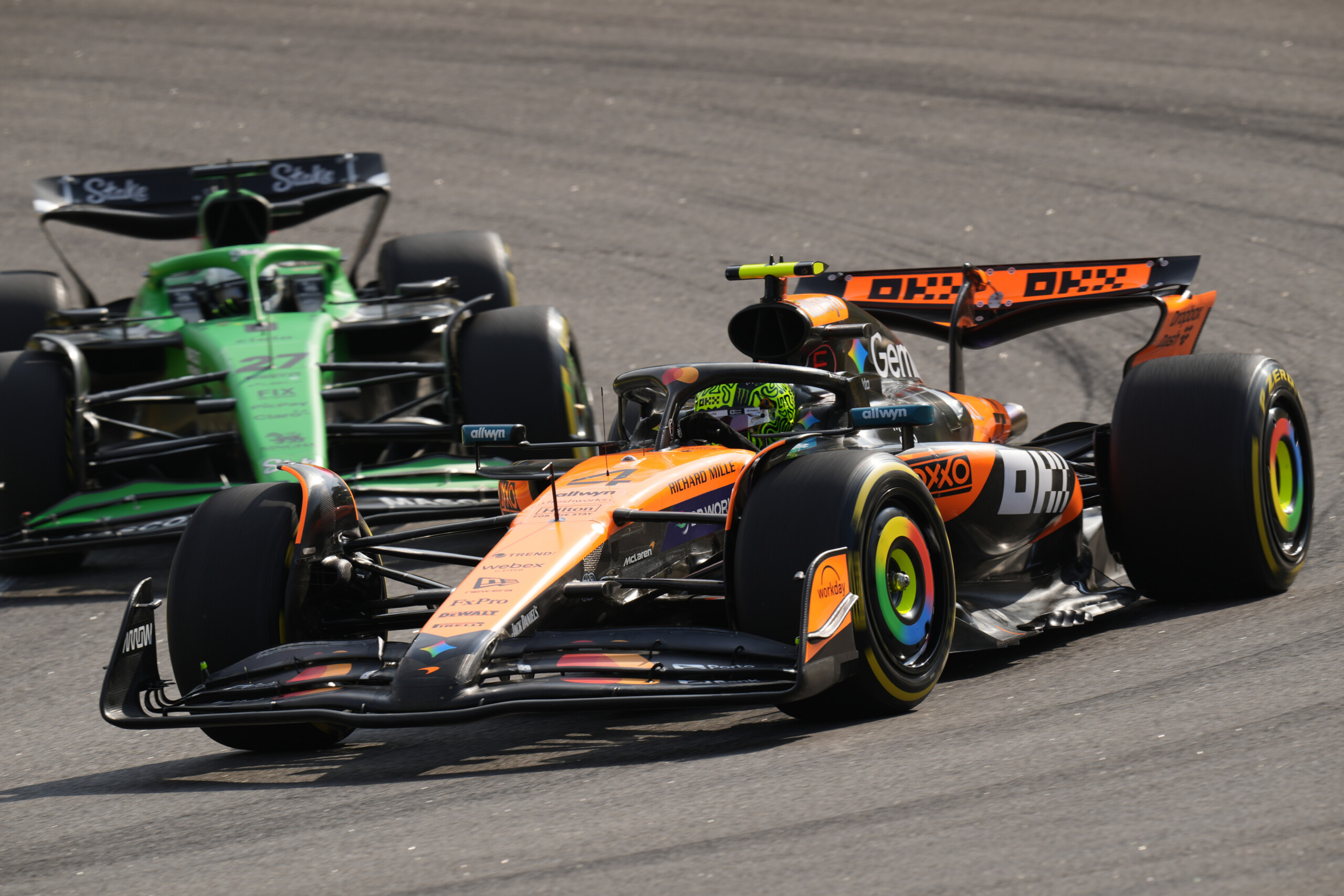 F1: Brazilian Grand Prix, Norris wins sprint and extends lead in World Championship, Piastri out 1 f1 brazilian grand prix norris wins sprint and extends lead in world championship piastri out scaled