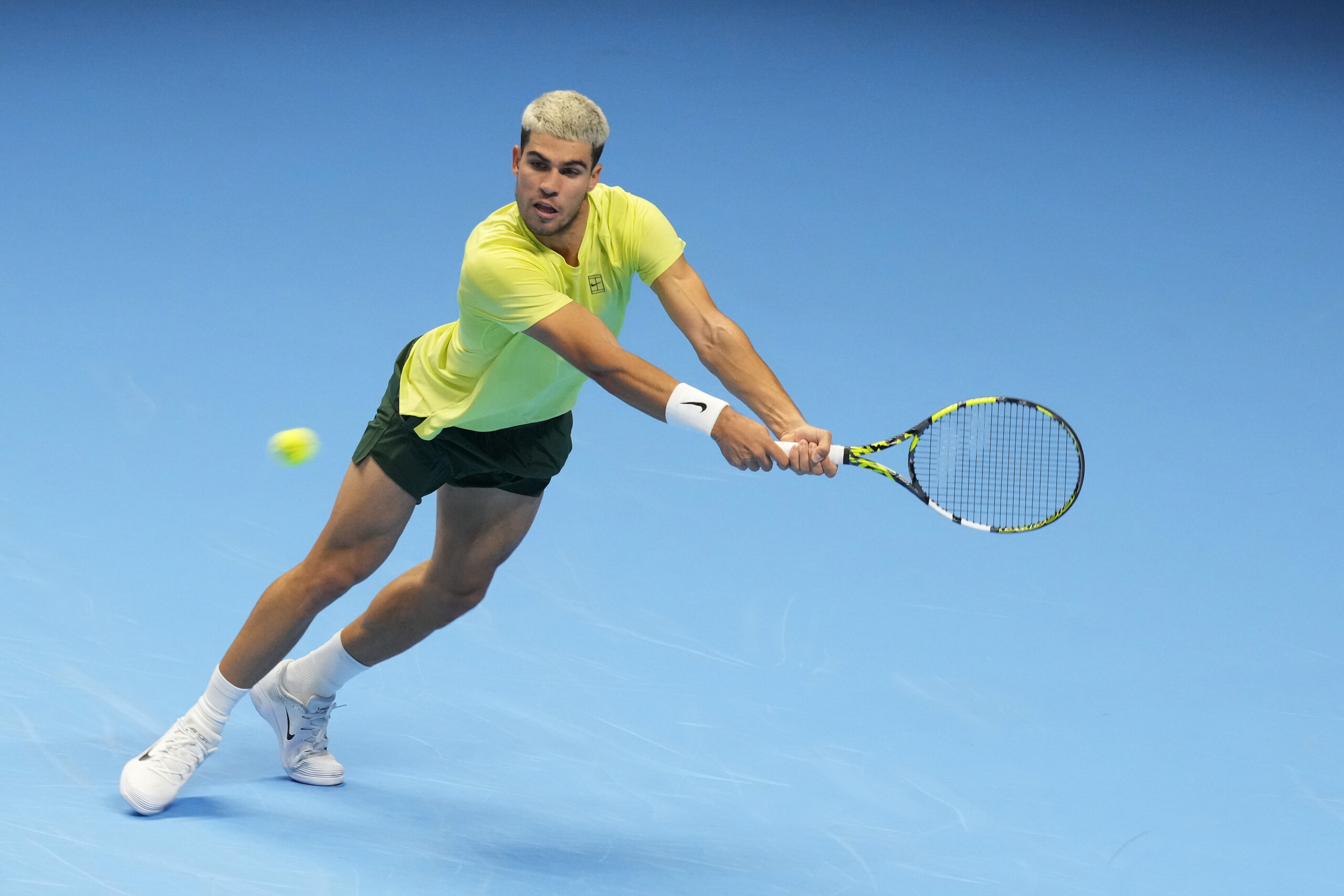 atp finals alcaraz wins again beats fritz in comeback victory scaled