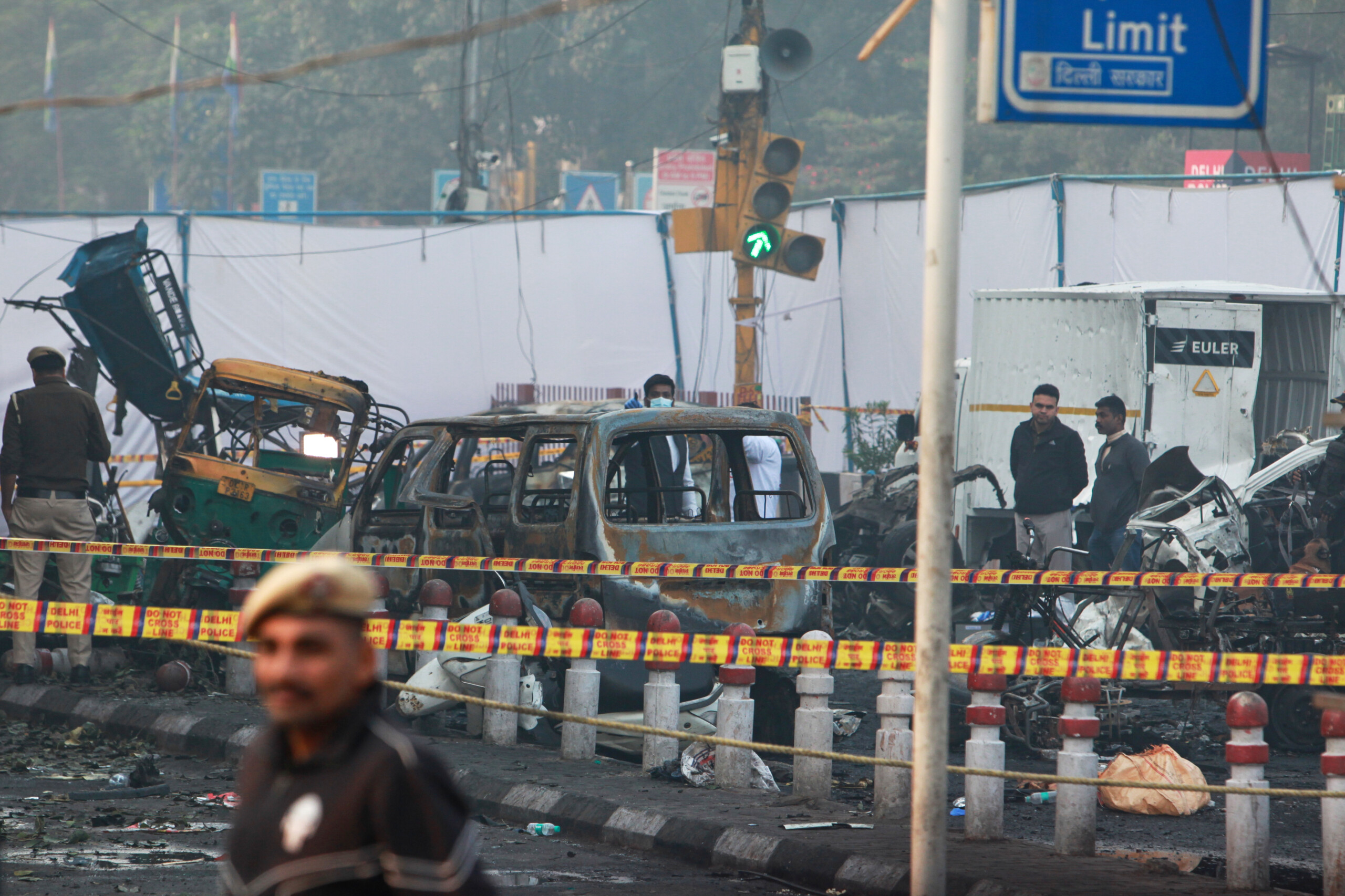 india police arrest several suspects in kashmir after explosion new delhi scaled