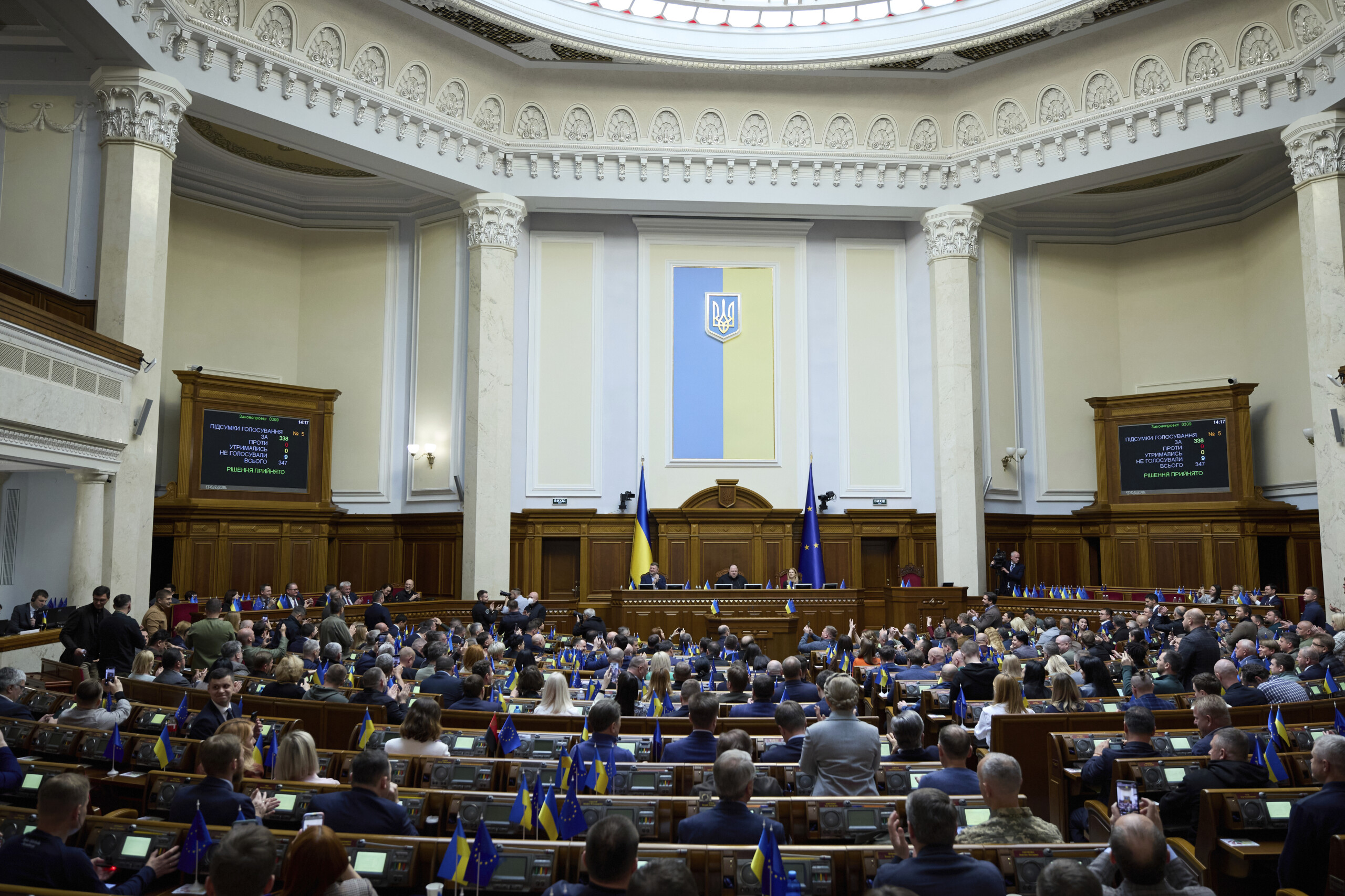ukraine prime minister confirms justice and energy ministers will be removed scaled