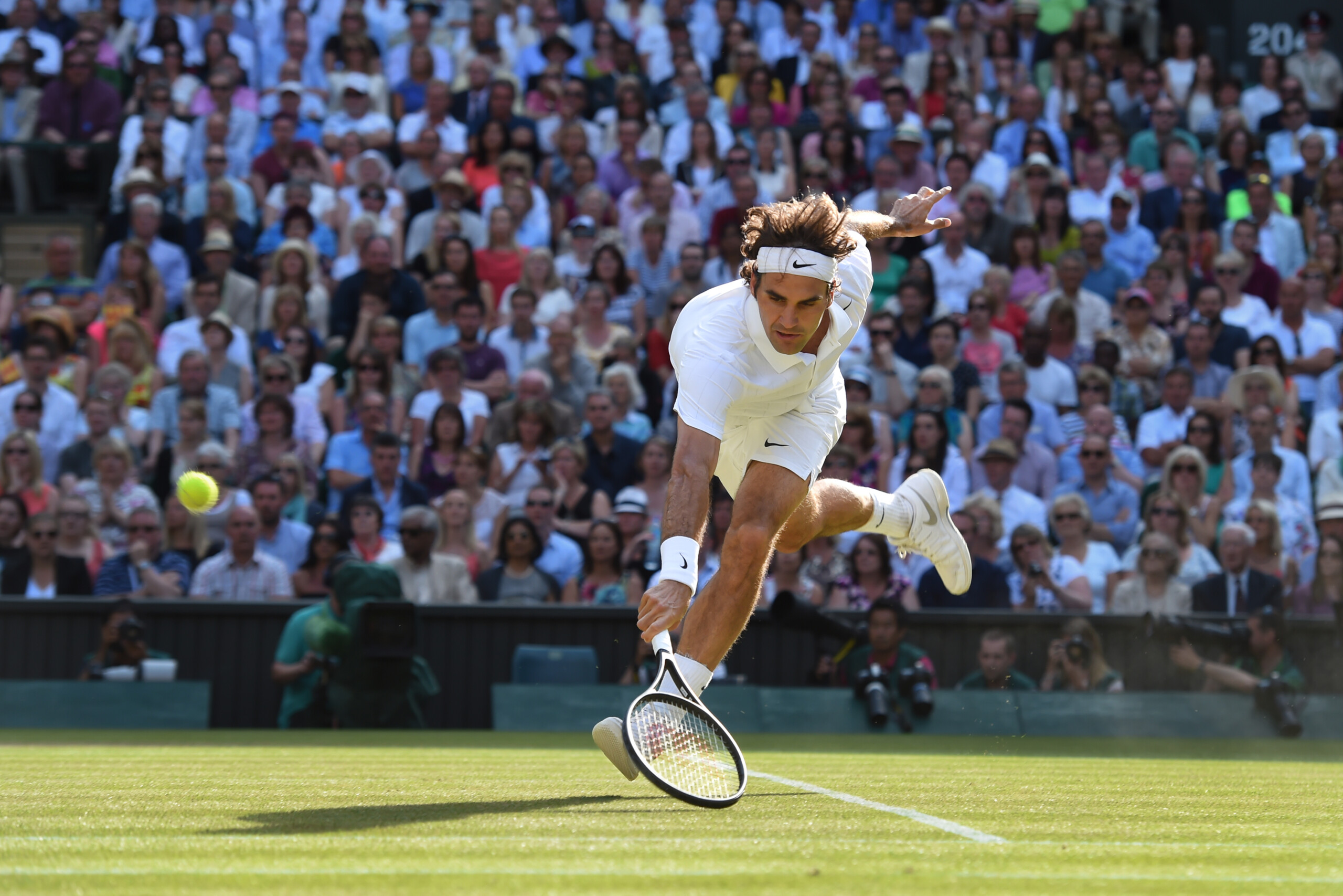 tennis in the allemandi book photos of champions by ray giubilo scaled