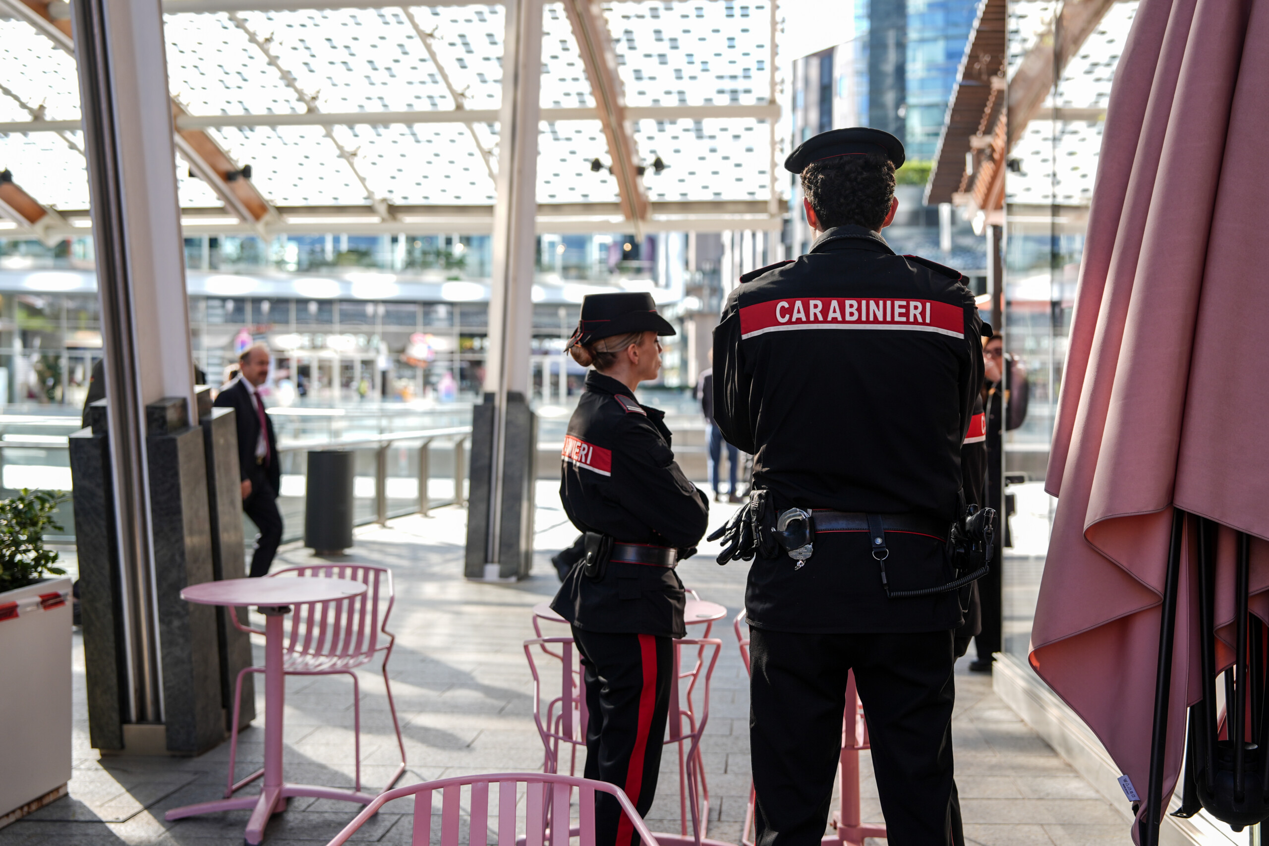 rome 27 year old falls from bb and dies man of the same age arrested scaled