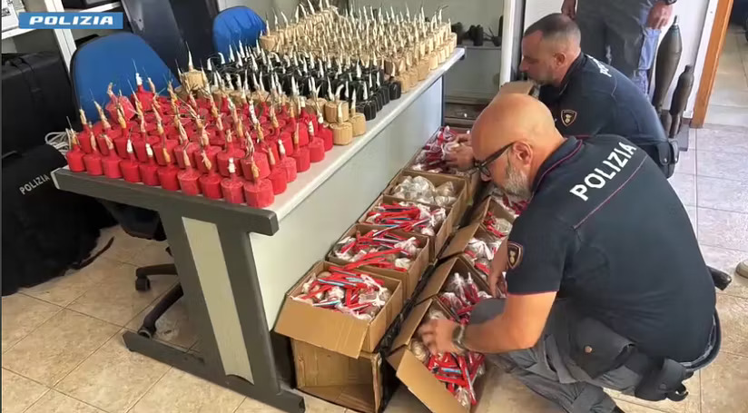 catania 1500 explosive devices sent by courier seized