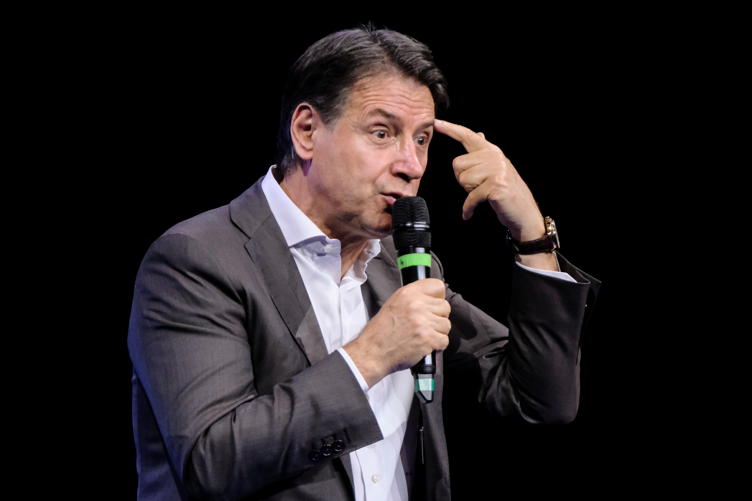 conte attacks tax government makes election promises it never keeps scaled