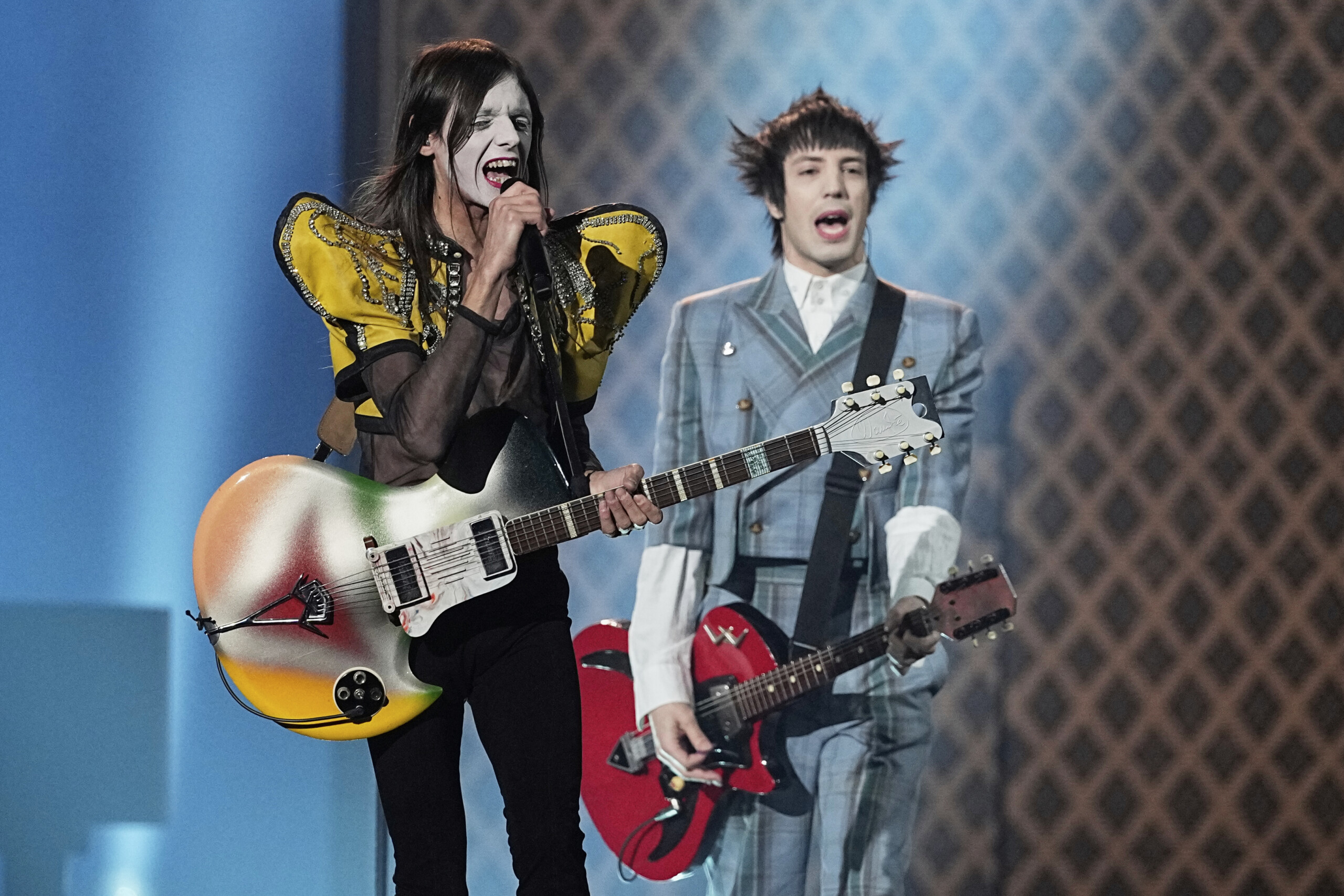 music new single by lucio corsi notte di natale out tomorrow scaled