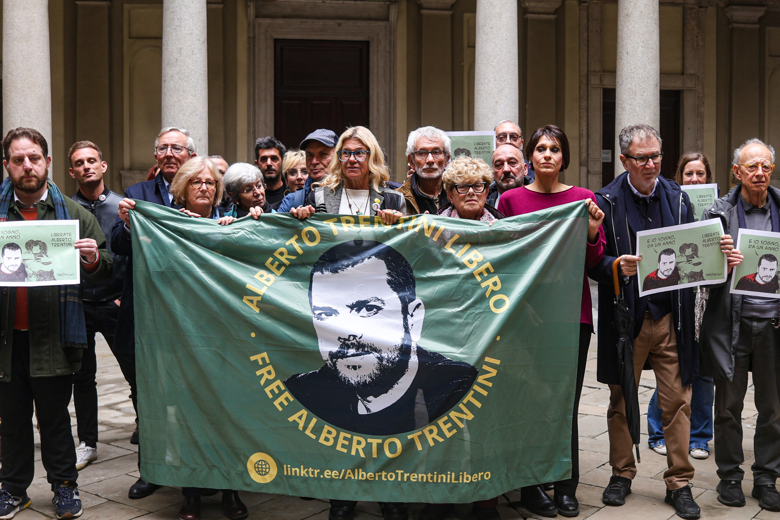 Venezuela, appeal by 39 Italian MEPs for Trentini’s release 1 venezuela appeal by 39 italian meps for trentinis release scaled