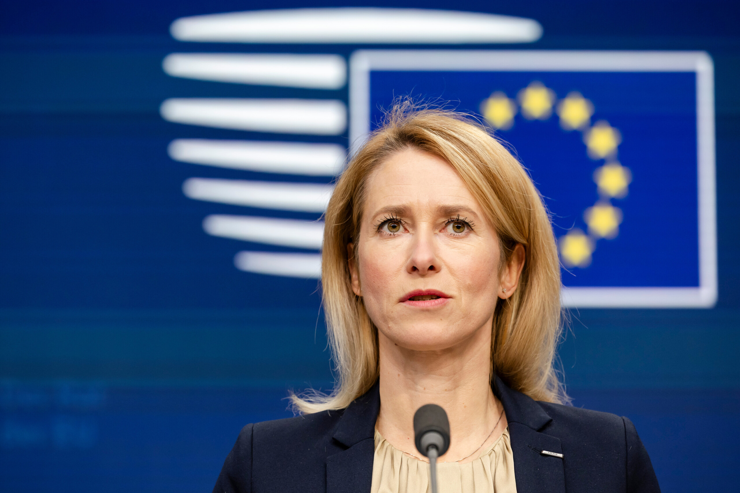 syria eu support for transition but concerned about wave of violence scaled