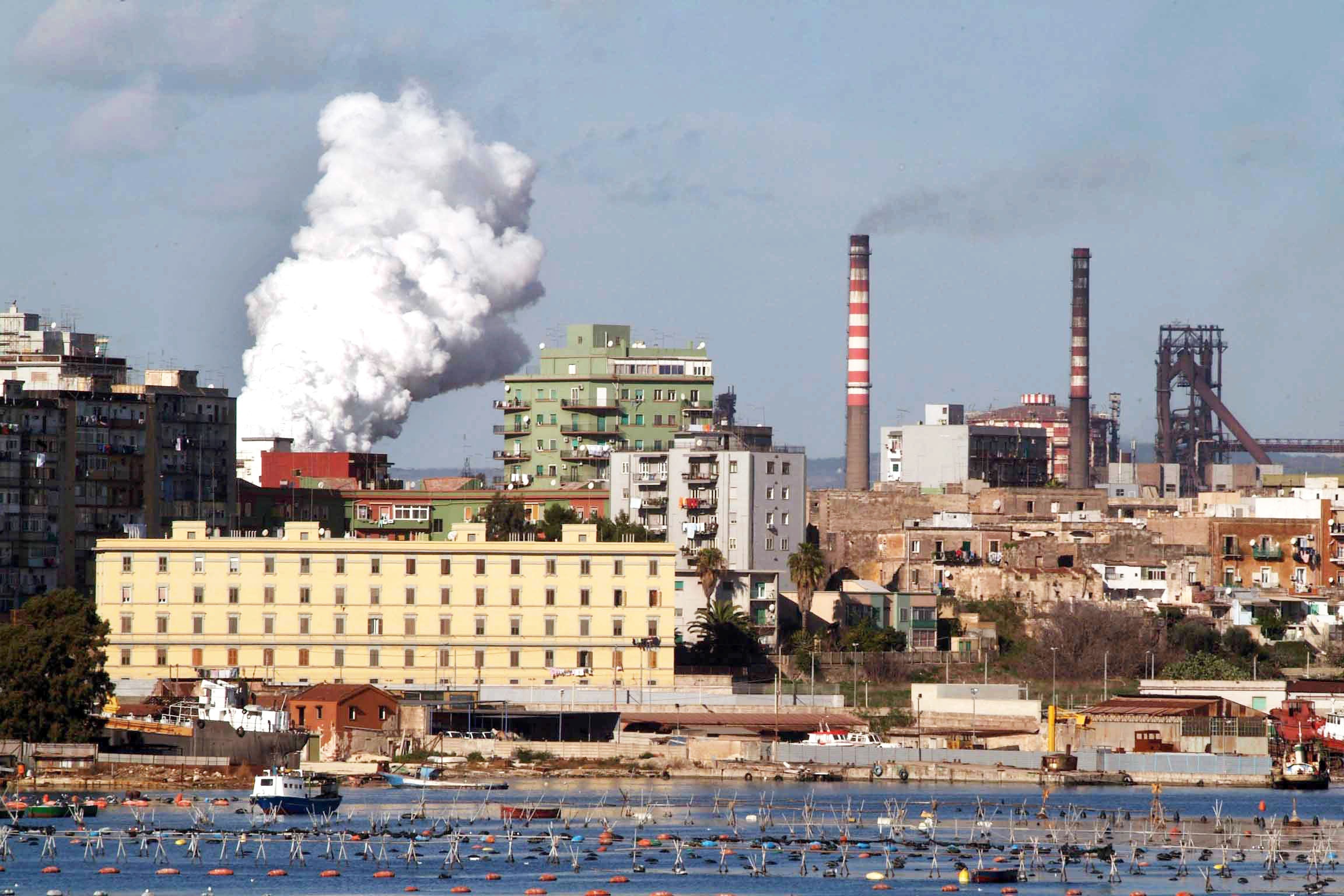 former ilva flacks proposal envisages 40 state ownership and 8500 workers