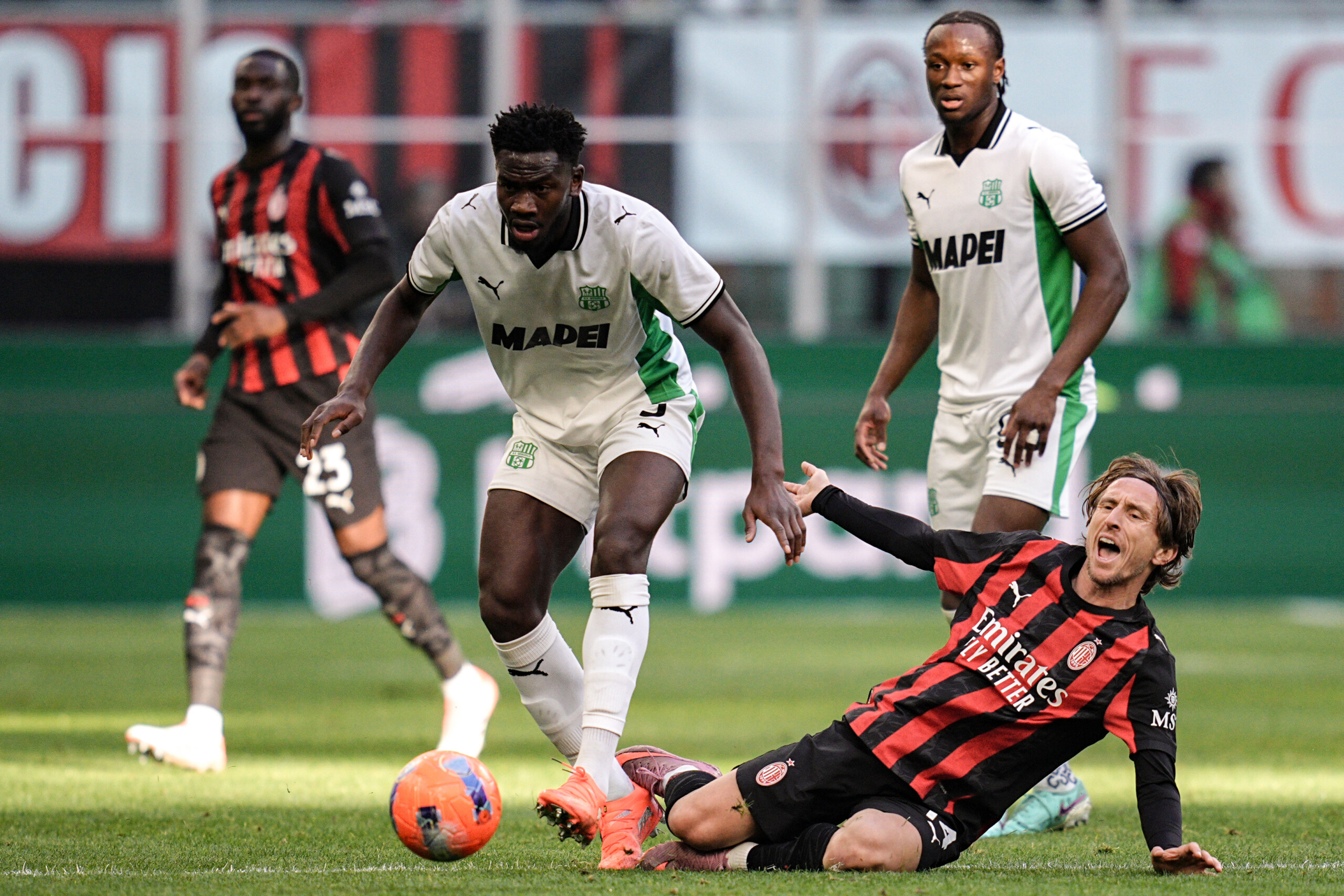 Serie A, Milan–Sassuolo 2–2: Rossoneri fail to pull clear 1 serie a milan sassuolo 2 2 rossoneri fail to pull clear scaled